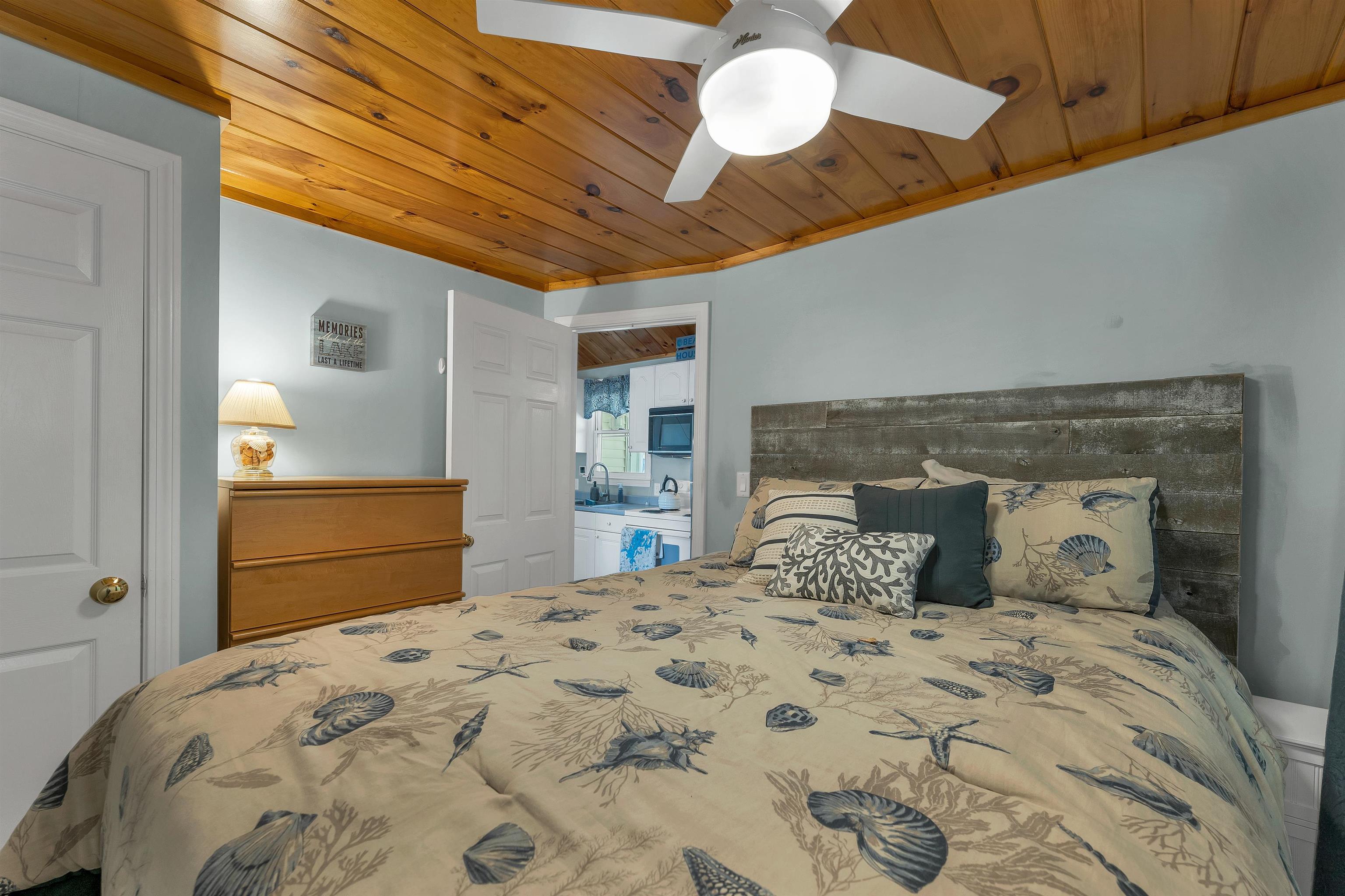 144 Lake Street Unit: 2