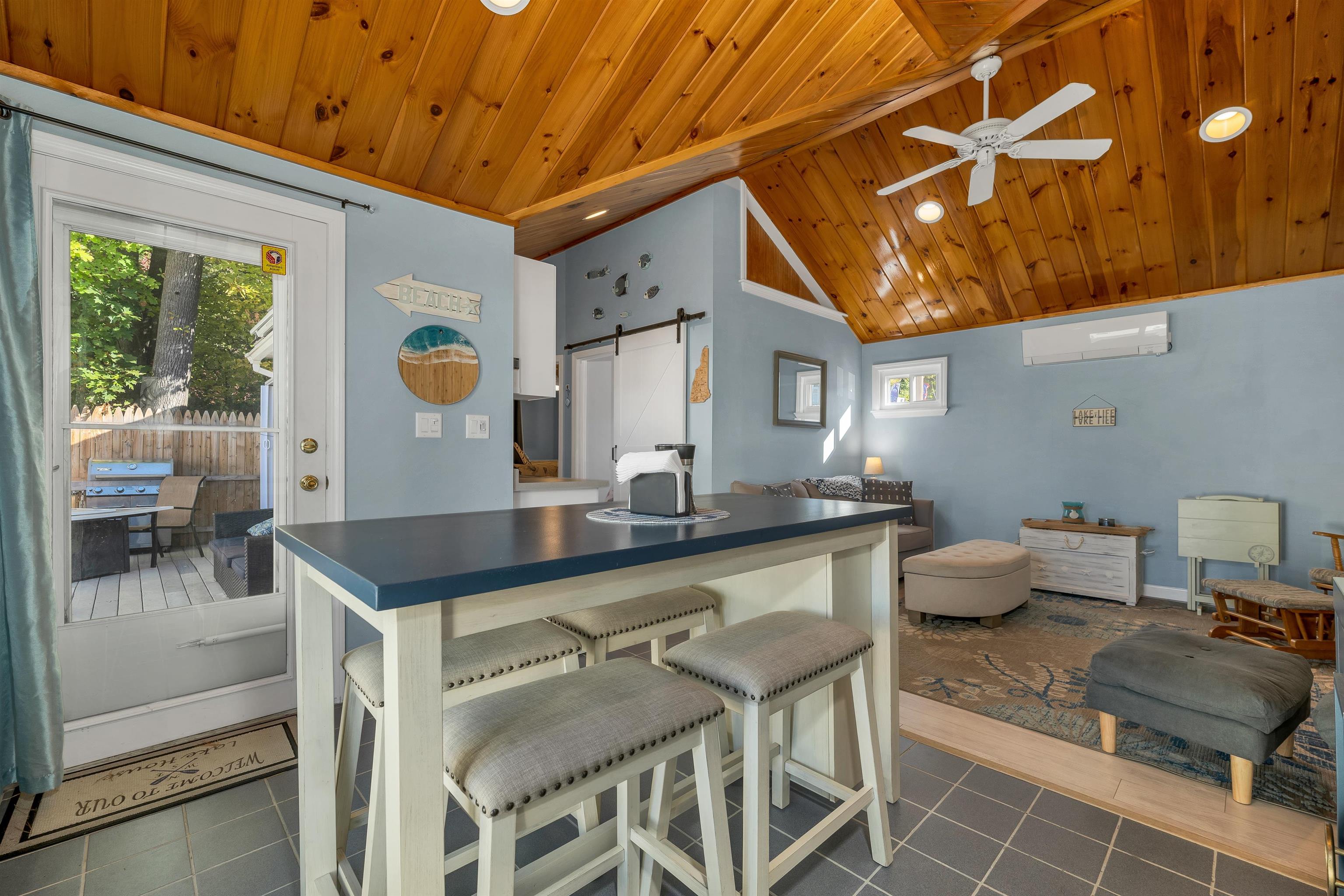 144 Lake Street Unit: 2