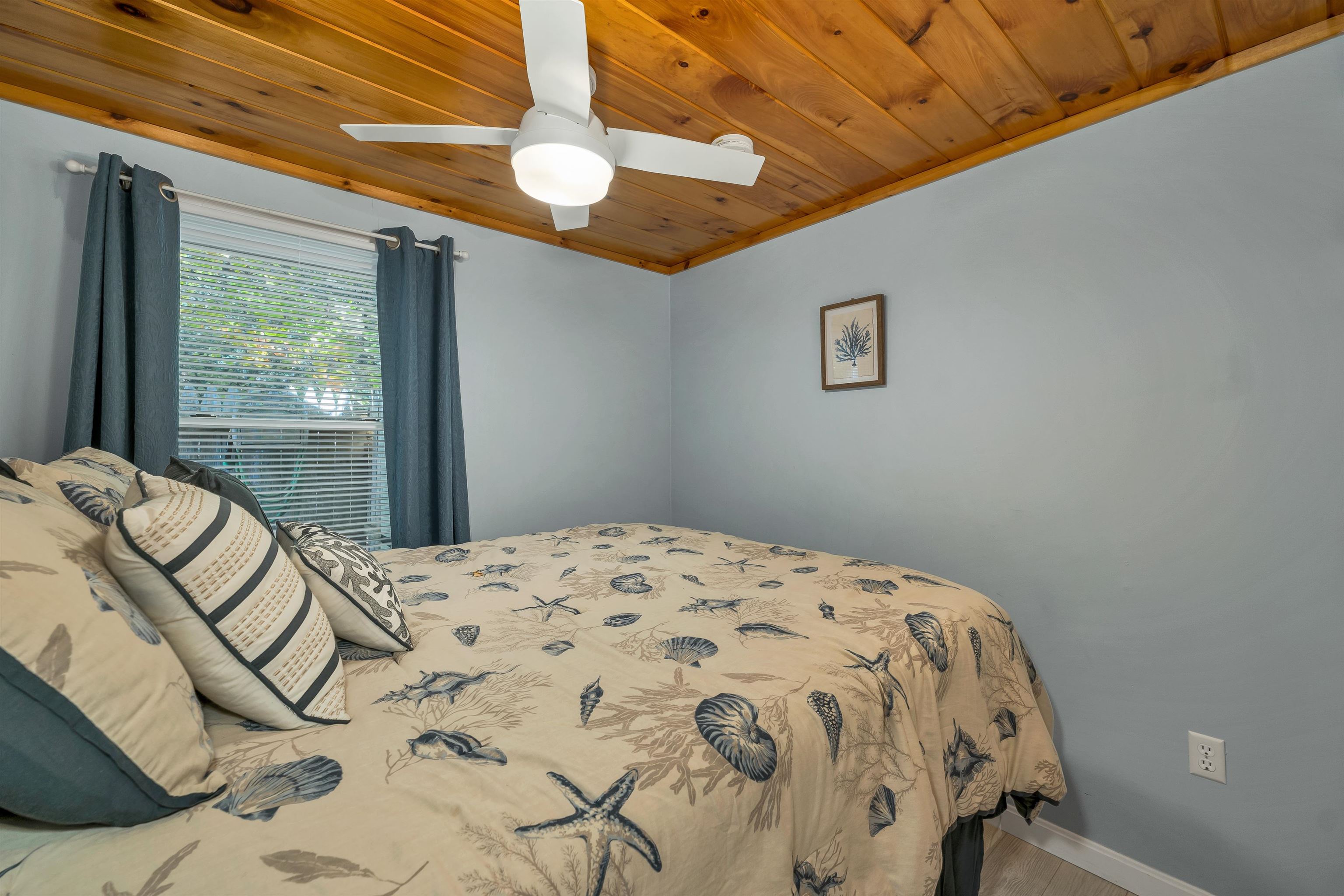 144 Lake Street Unit: 2