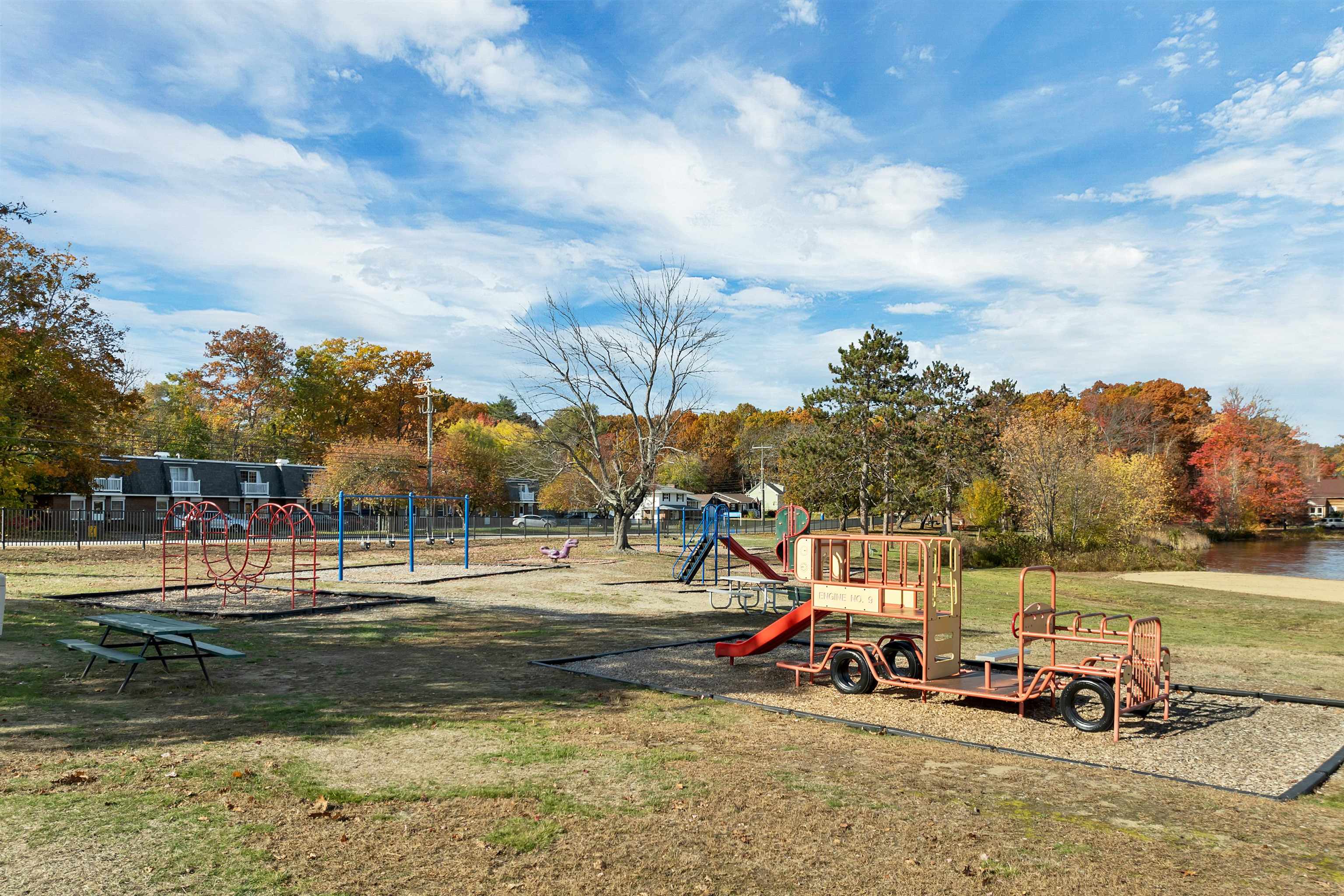 918 N Main Street Unit: 7