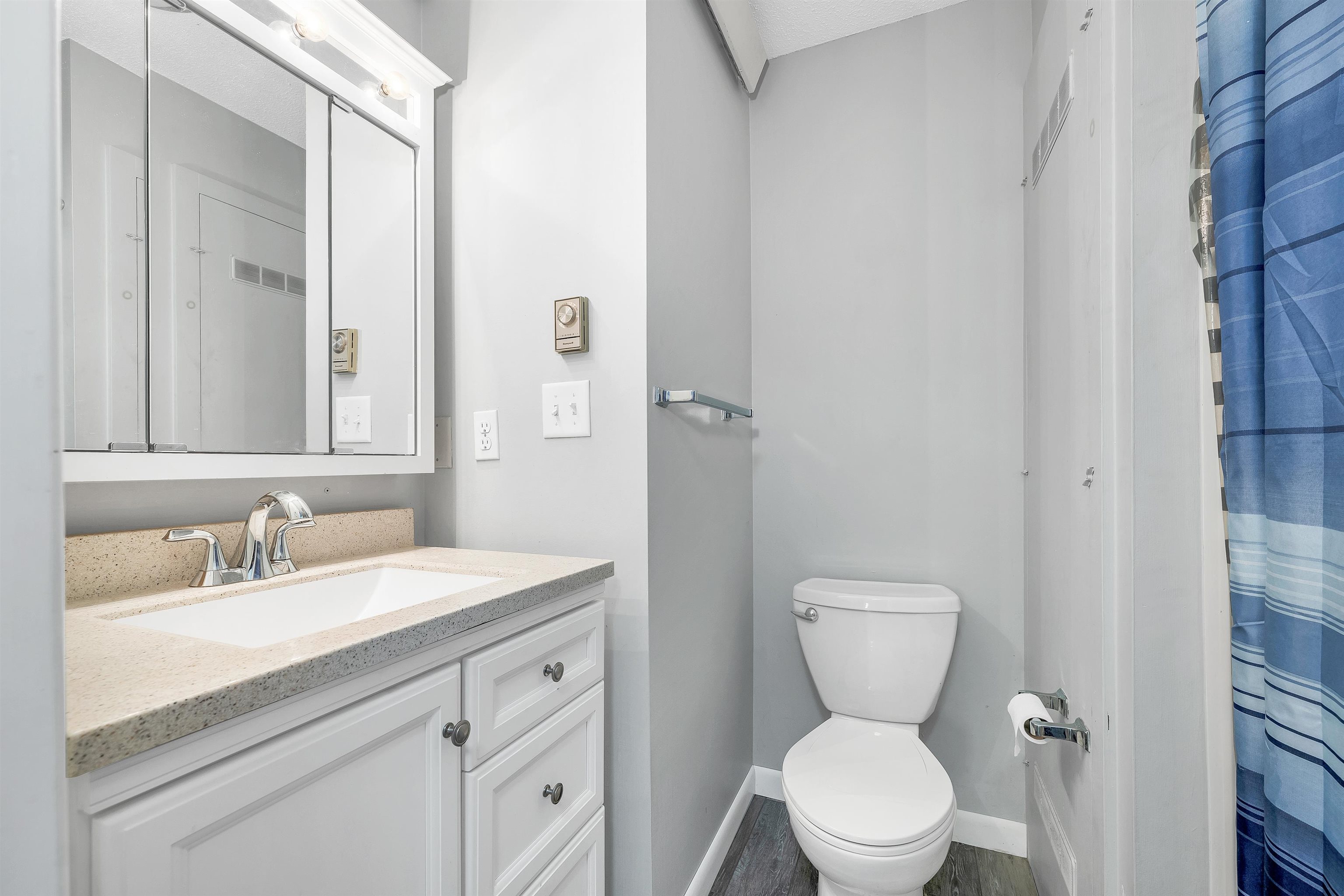 918 N Main Street Unit: 7