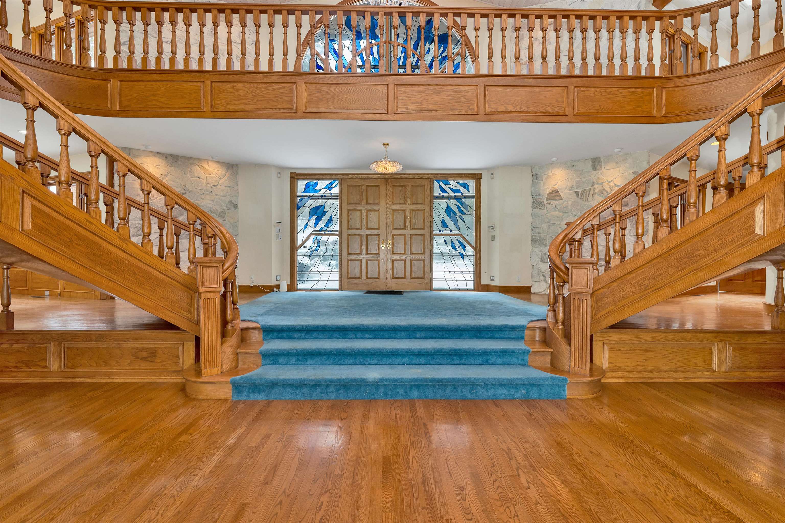 211 Dockham Shore Road