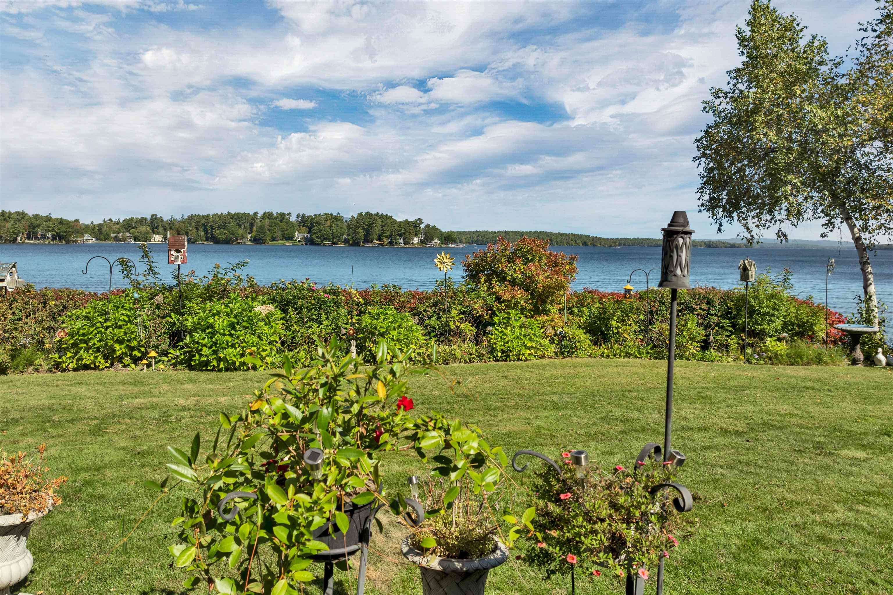 211 Dockham Shore Road