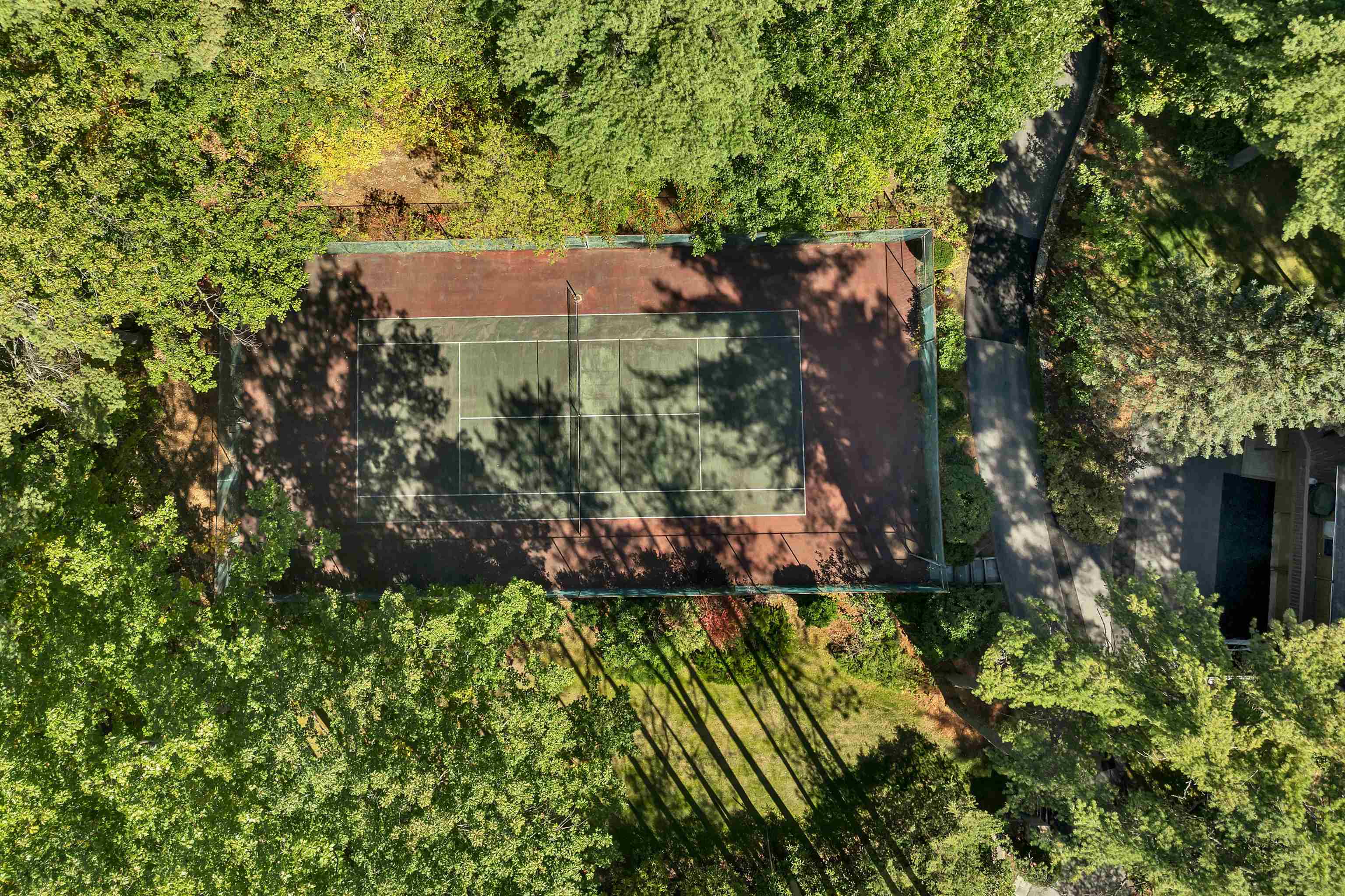 211 Dockham Shore Road