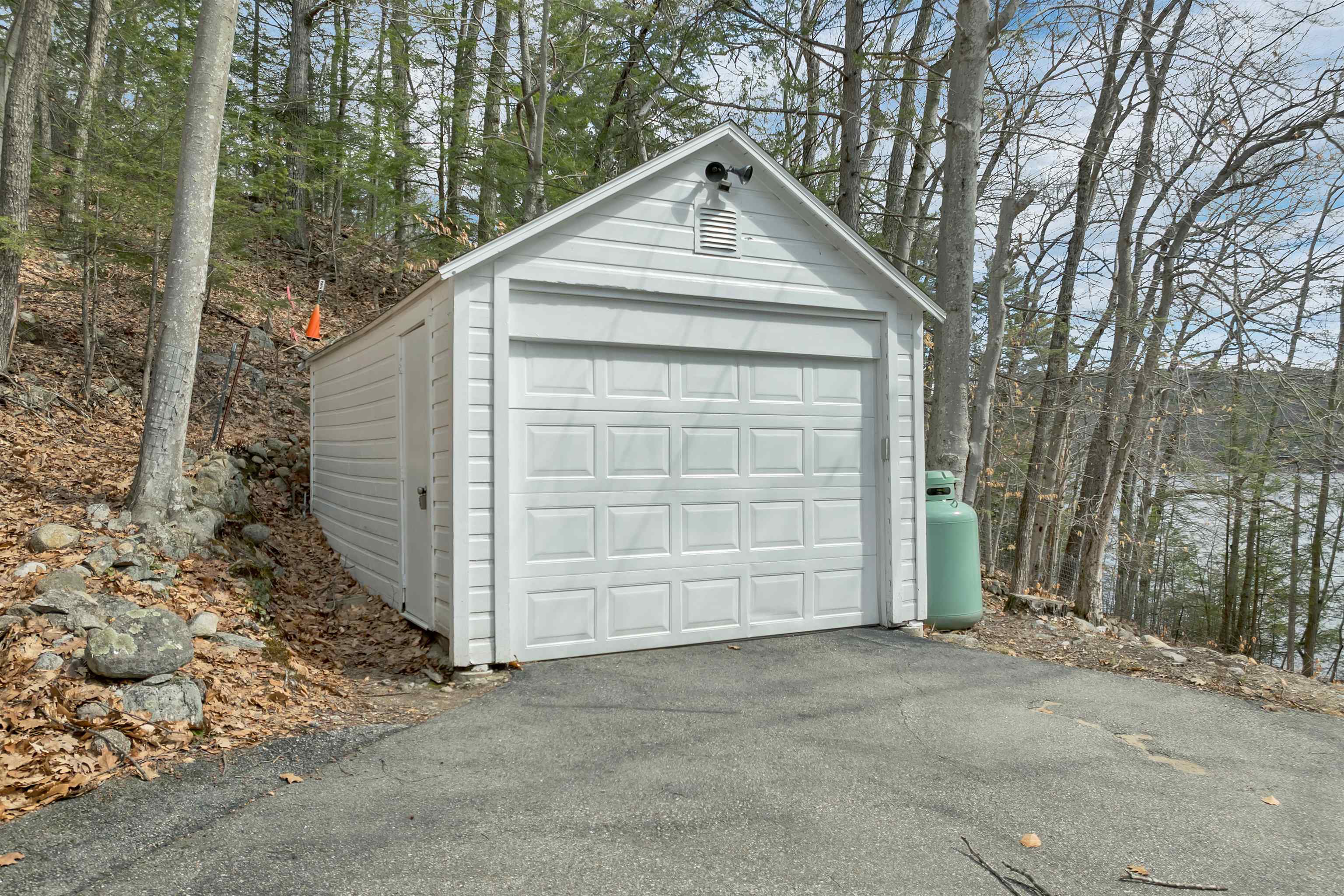 20 Boat Cove Road