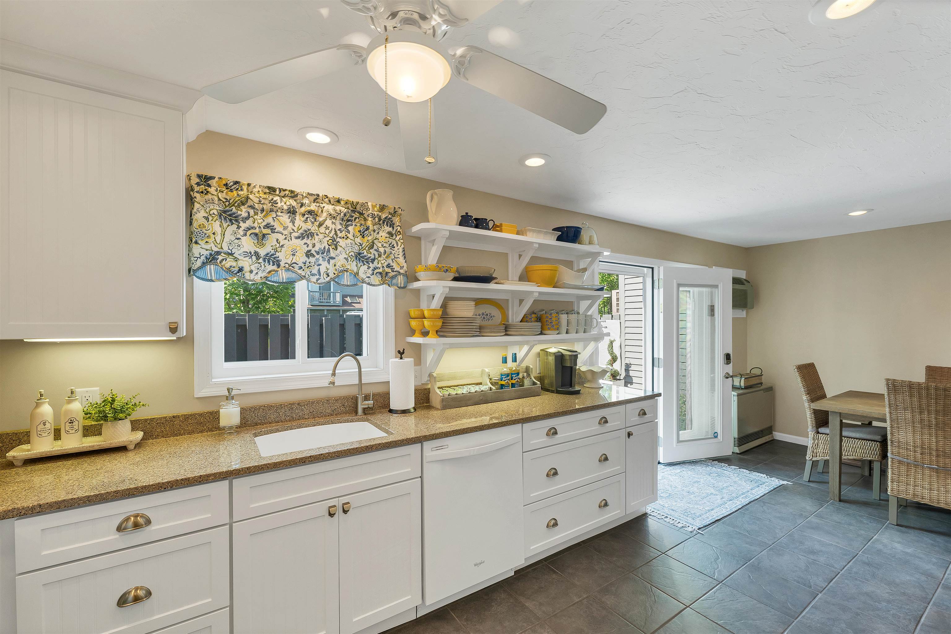 60 Weirs Road Unit: G3