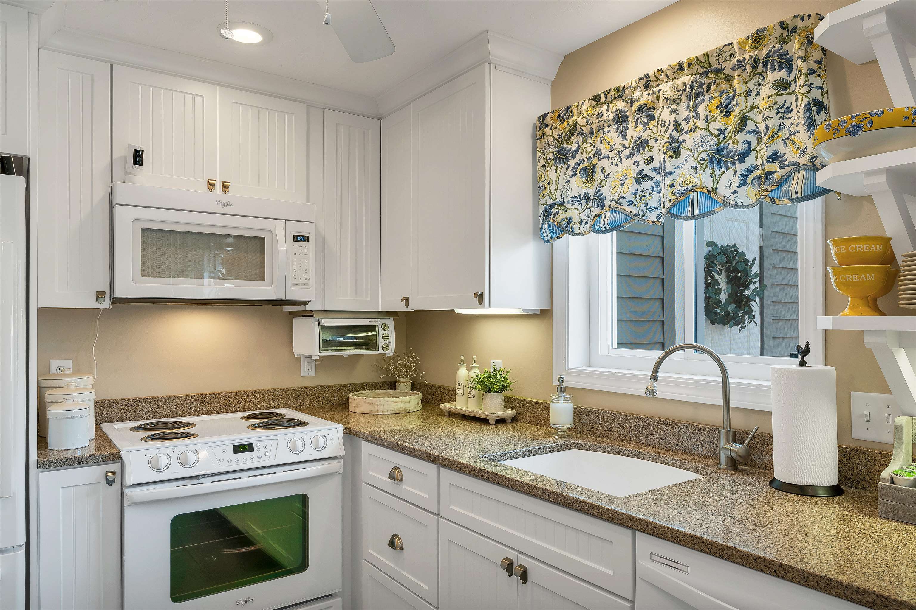 60 Weirs Road Unit: G3