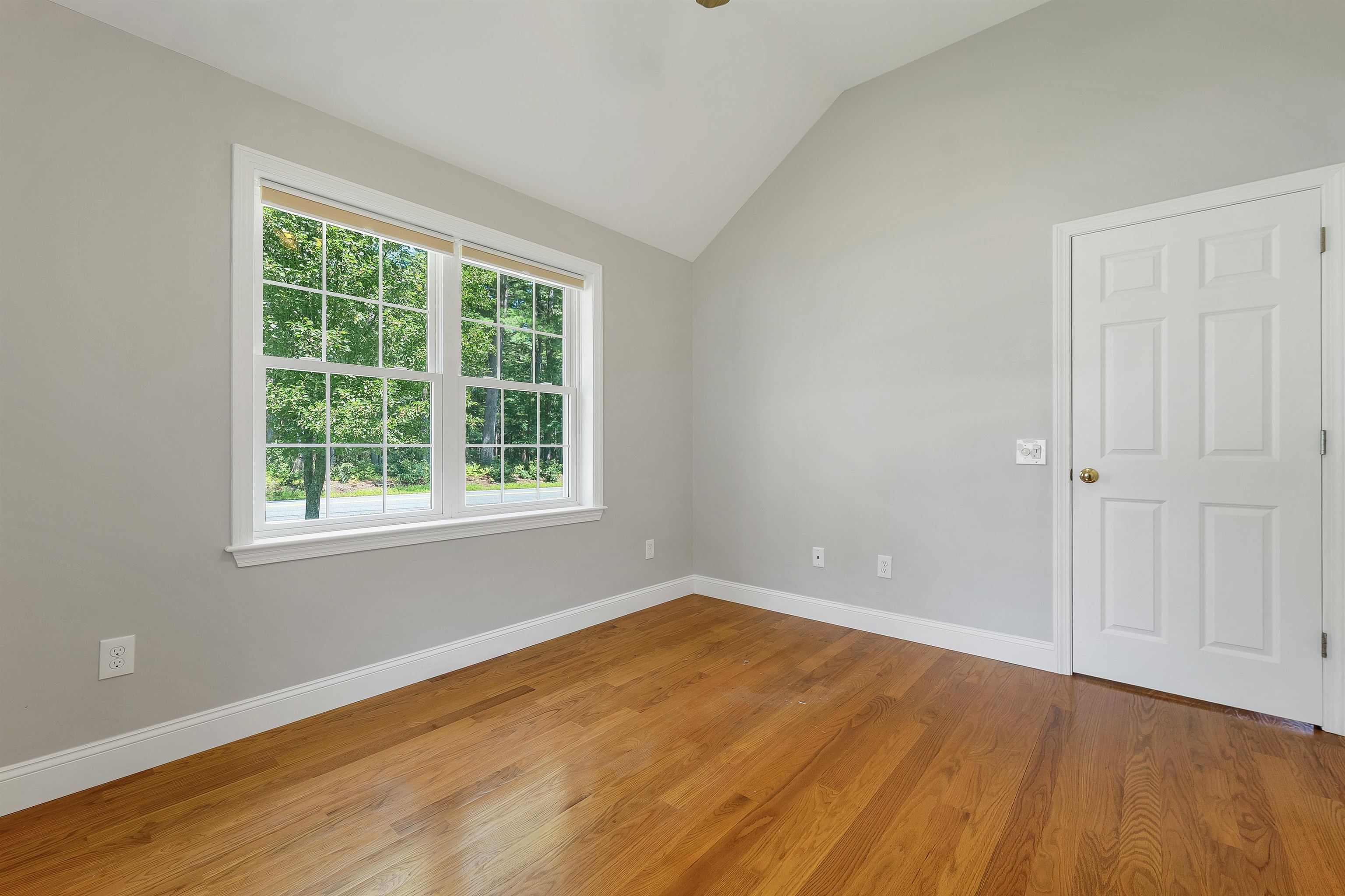 11 Burnham Road