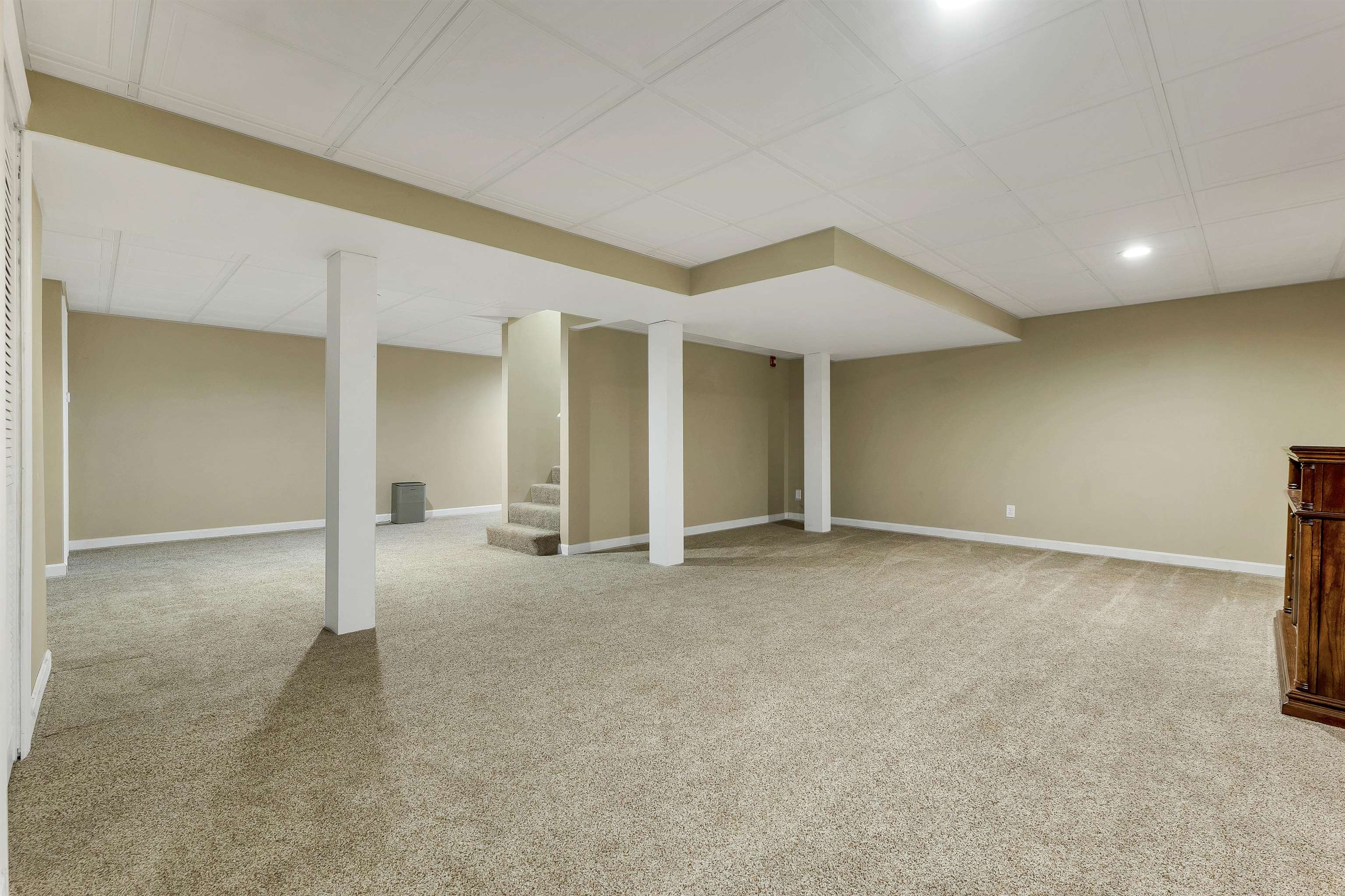 39 Sterling Drive