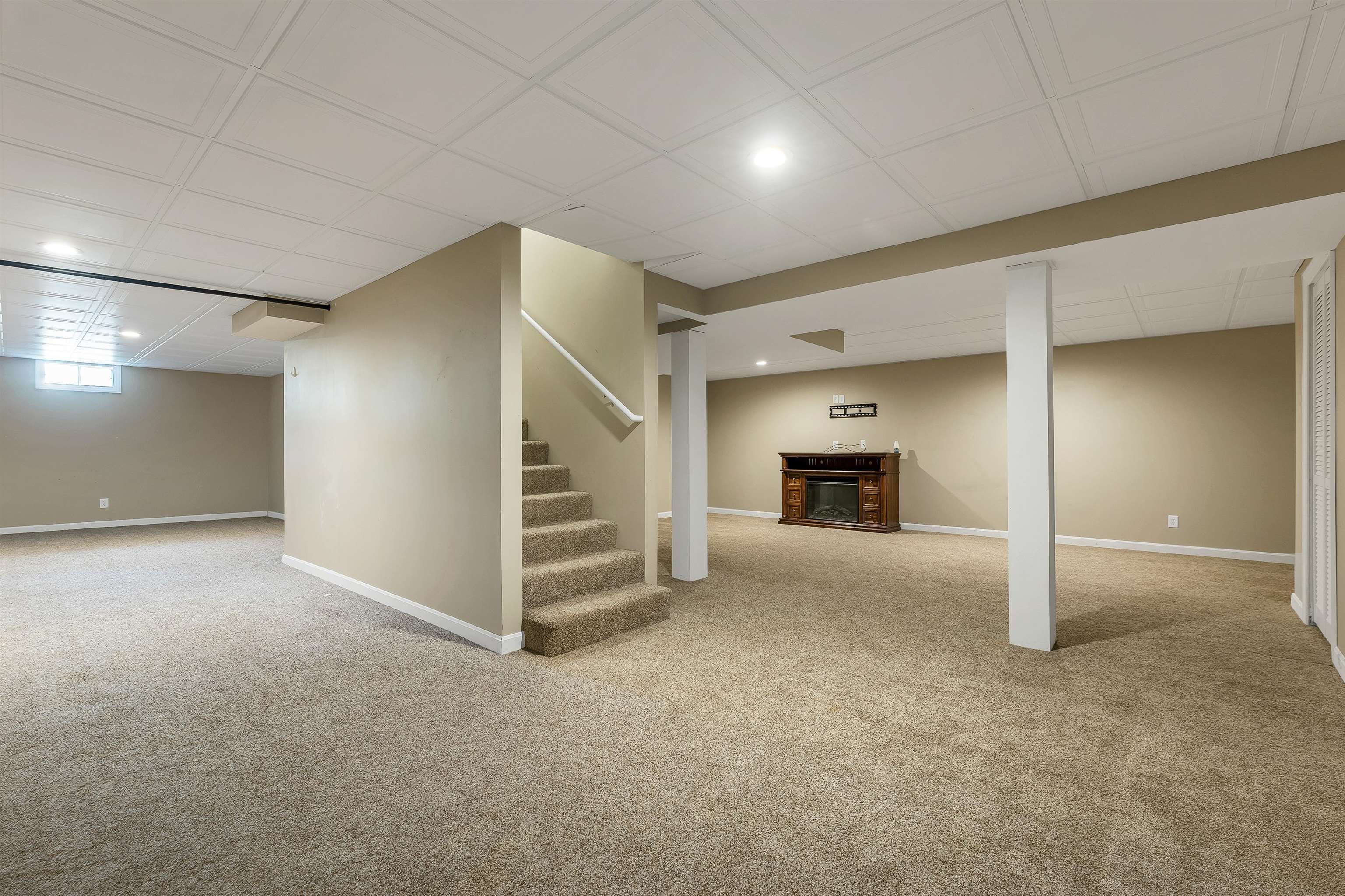 39 Sterling Drive
