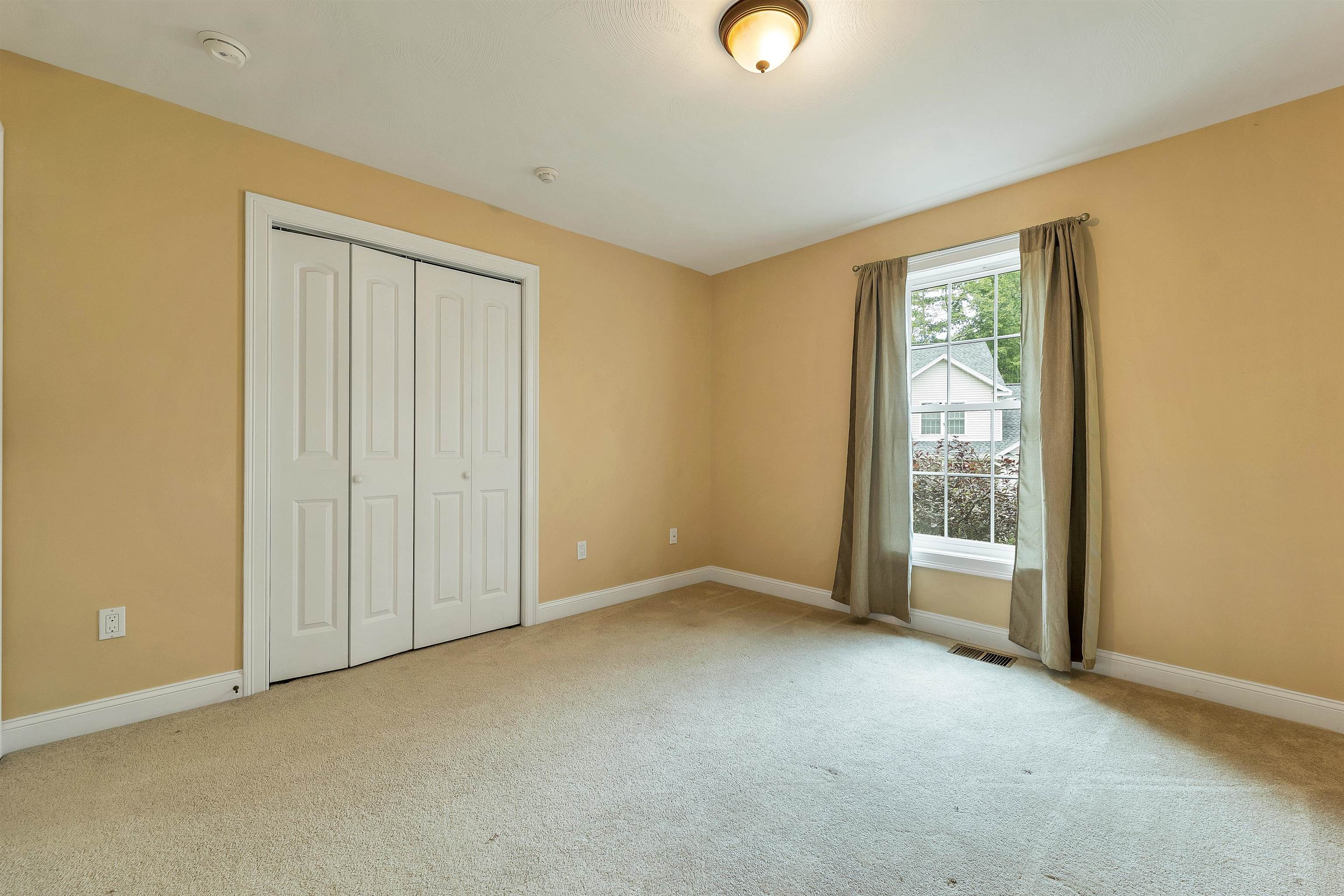 39 Sterling Drive