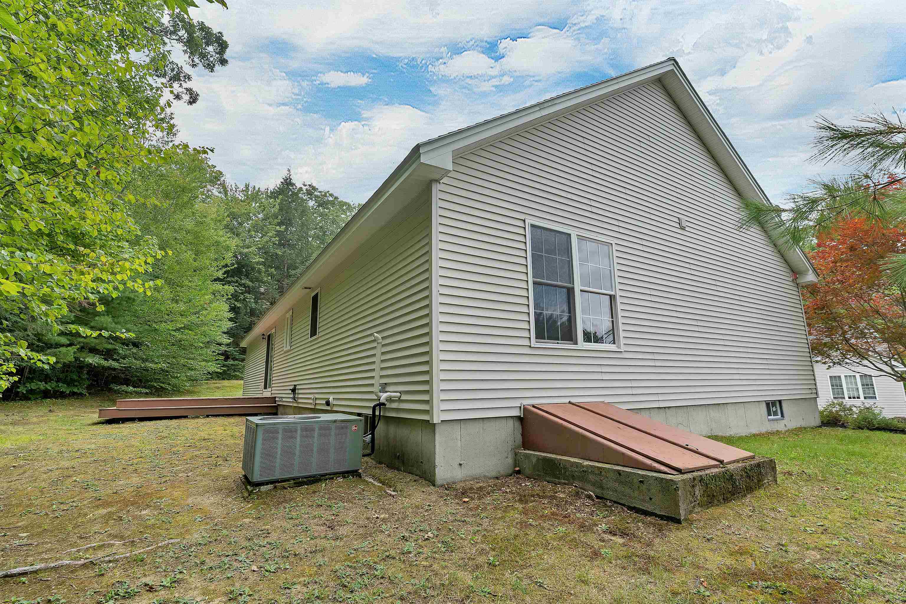 39 Sterling Drive