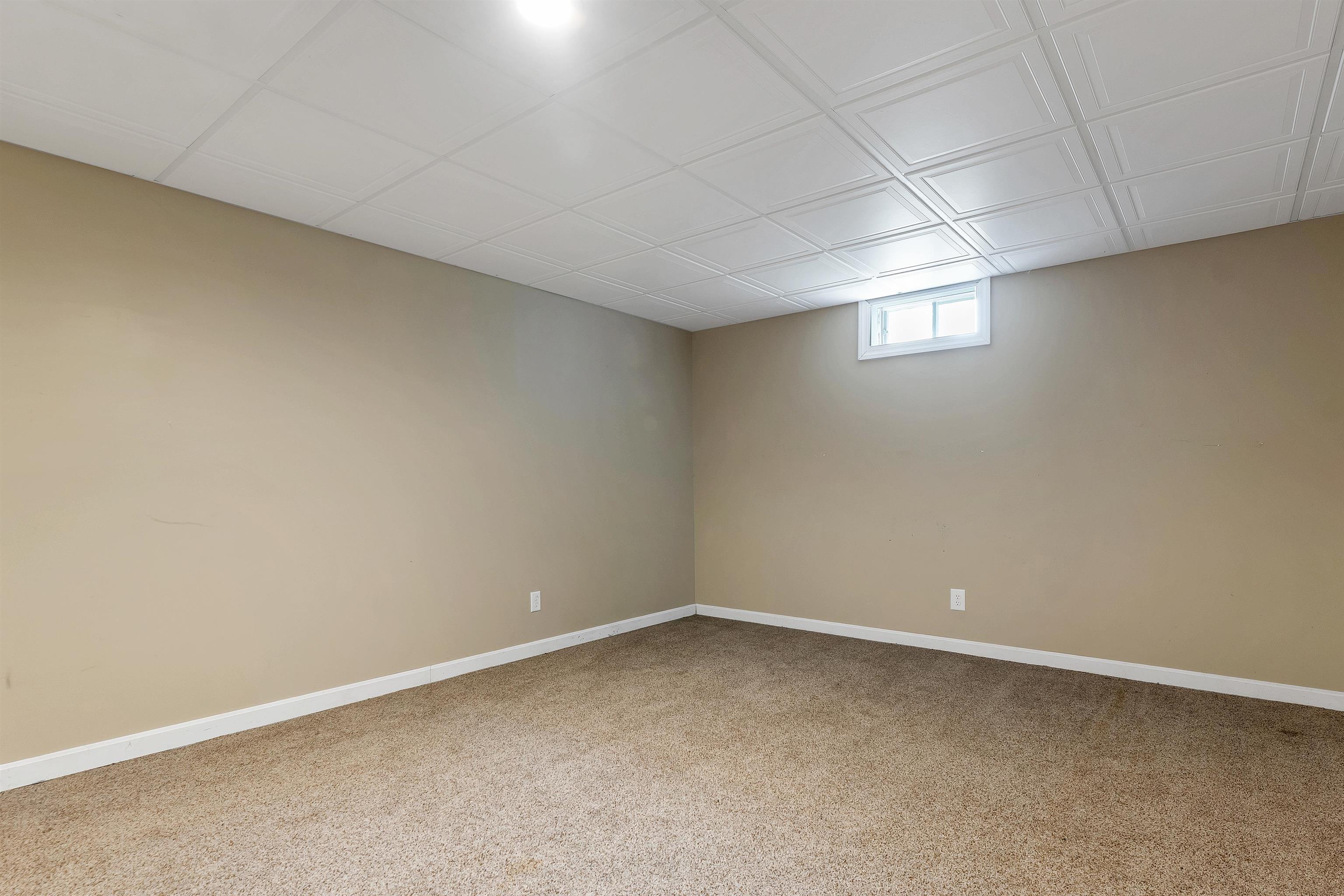 39 Sterling Drive