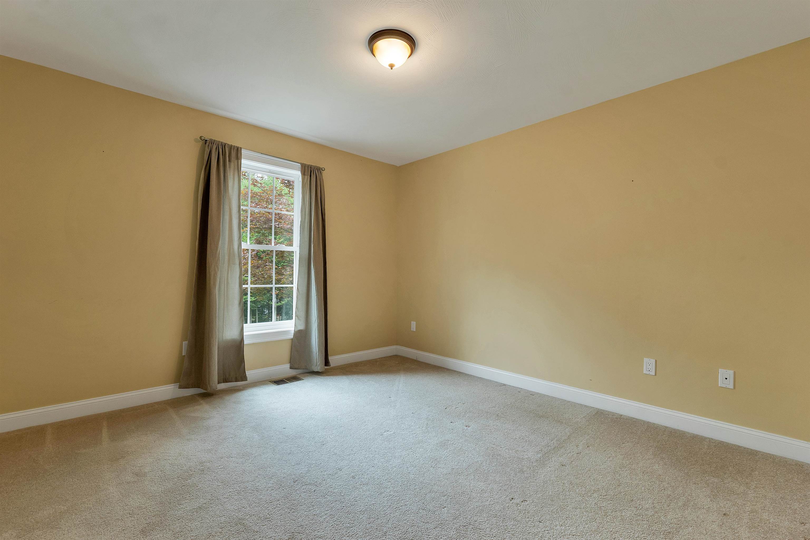 39 Sterling Drive
