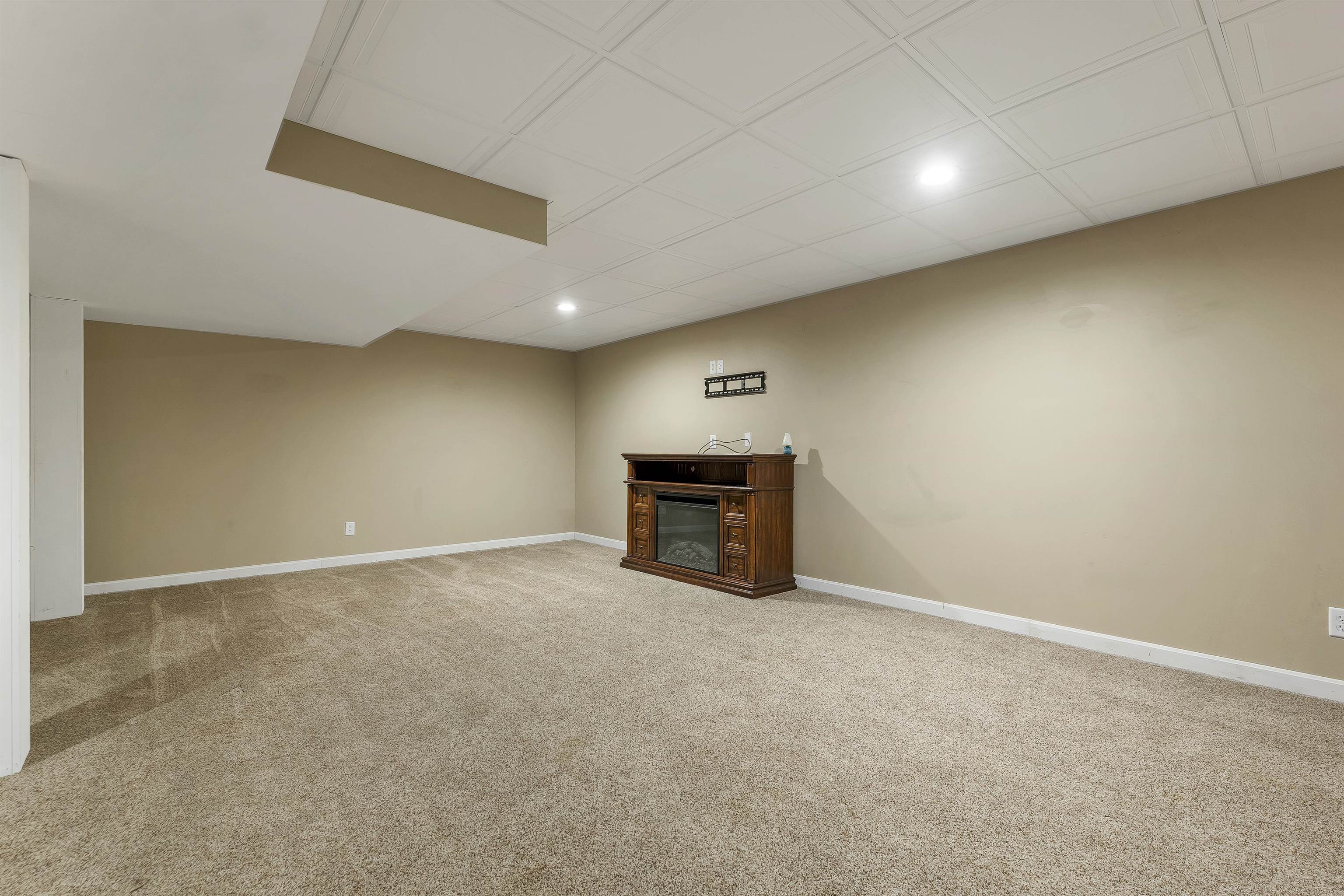 39 Sterling Drive