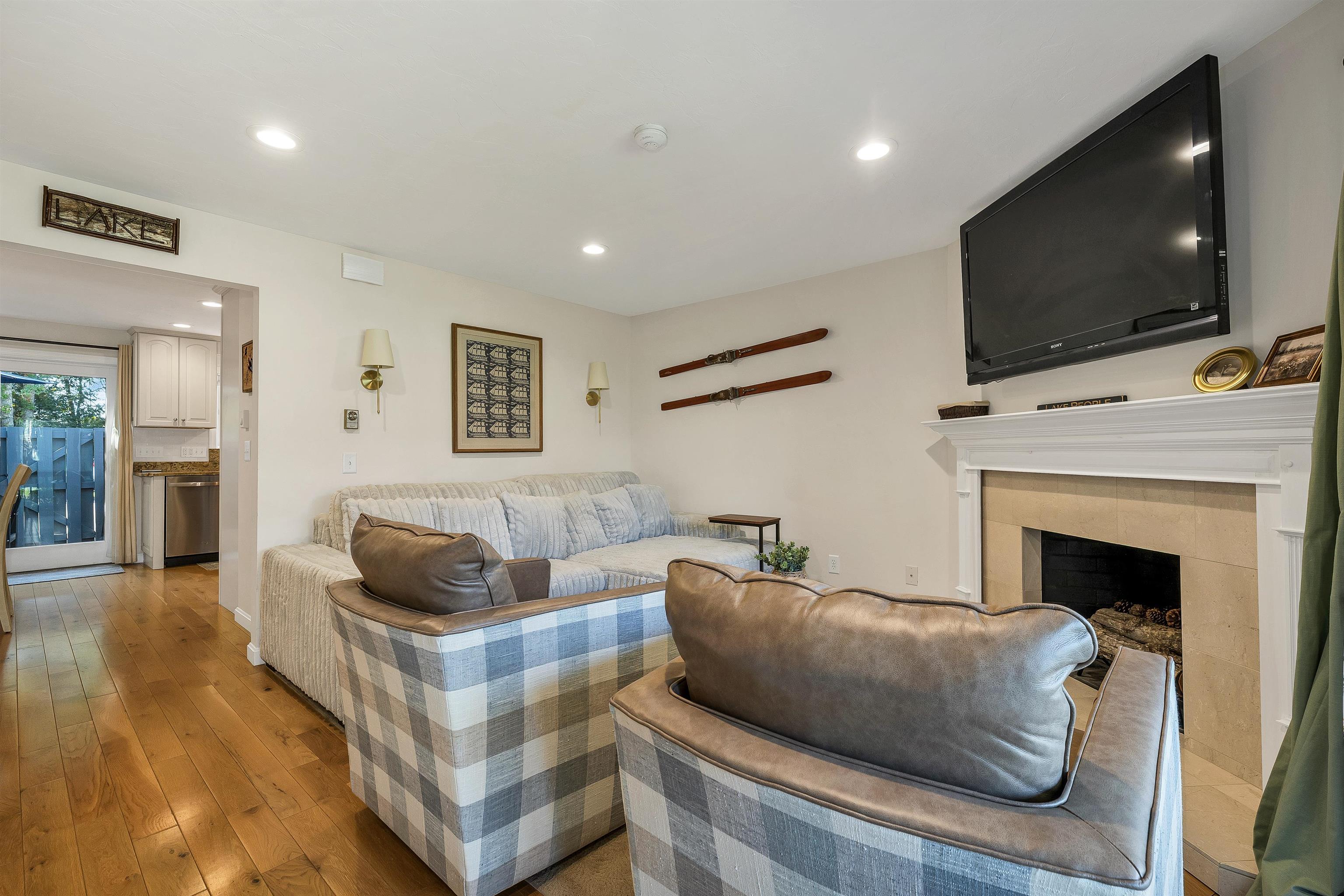 60 Weirs Road Unit: F3