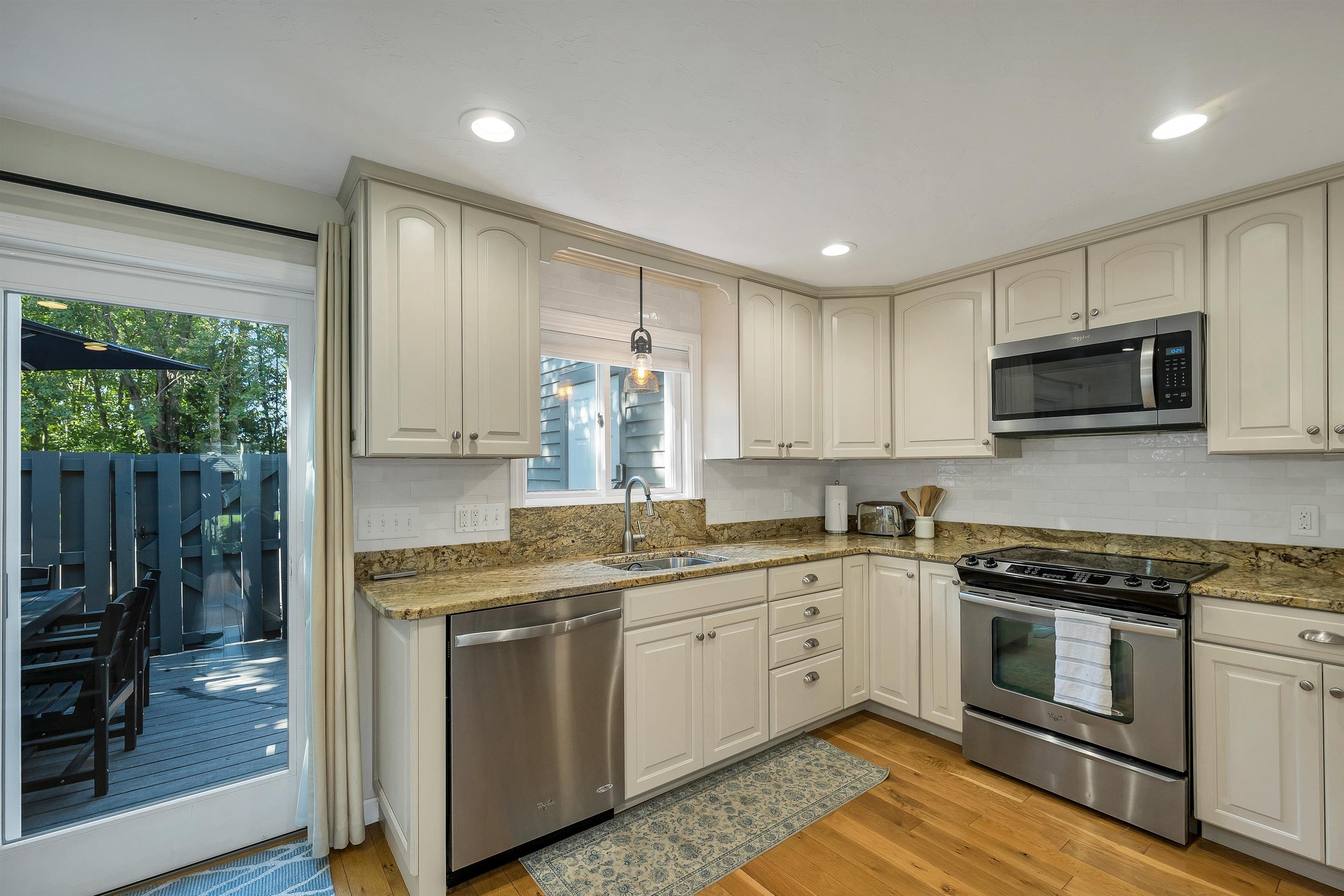 60 Weirs Road Unit: F3