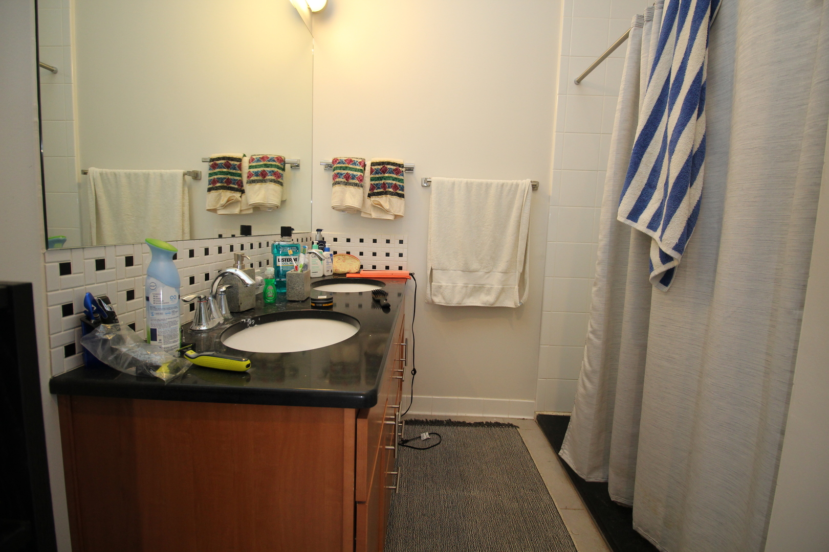 1540 W Fullerton Avenue Unit: 207