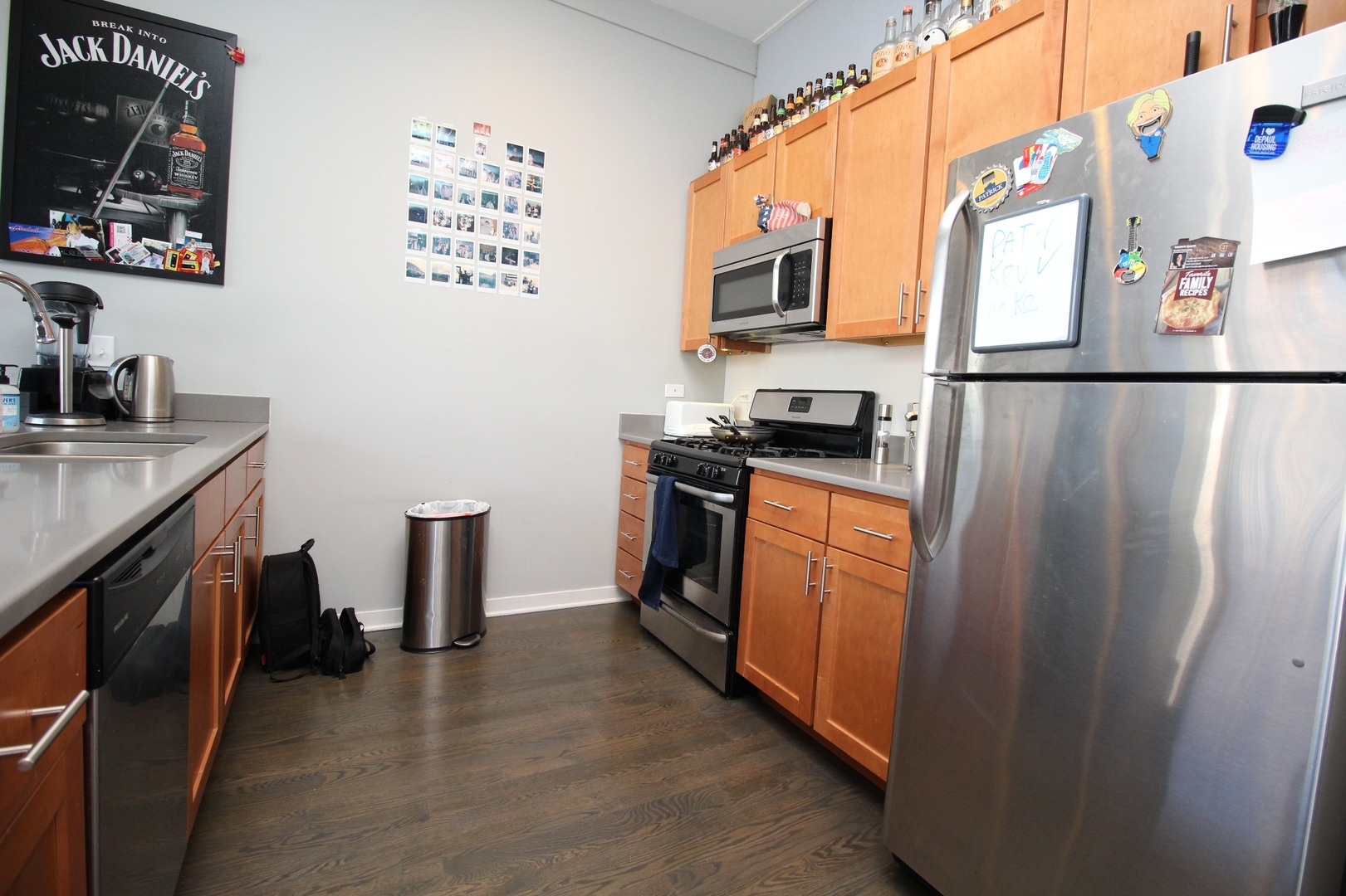 1540 W Fullerton Avenue Unit: 207