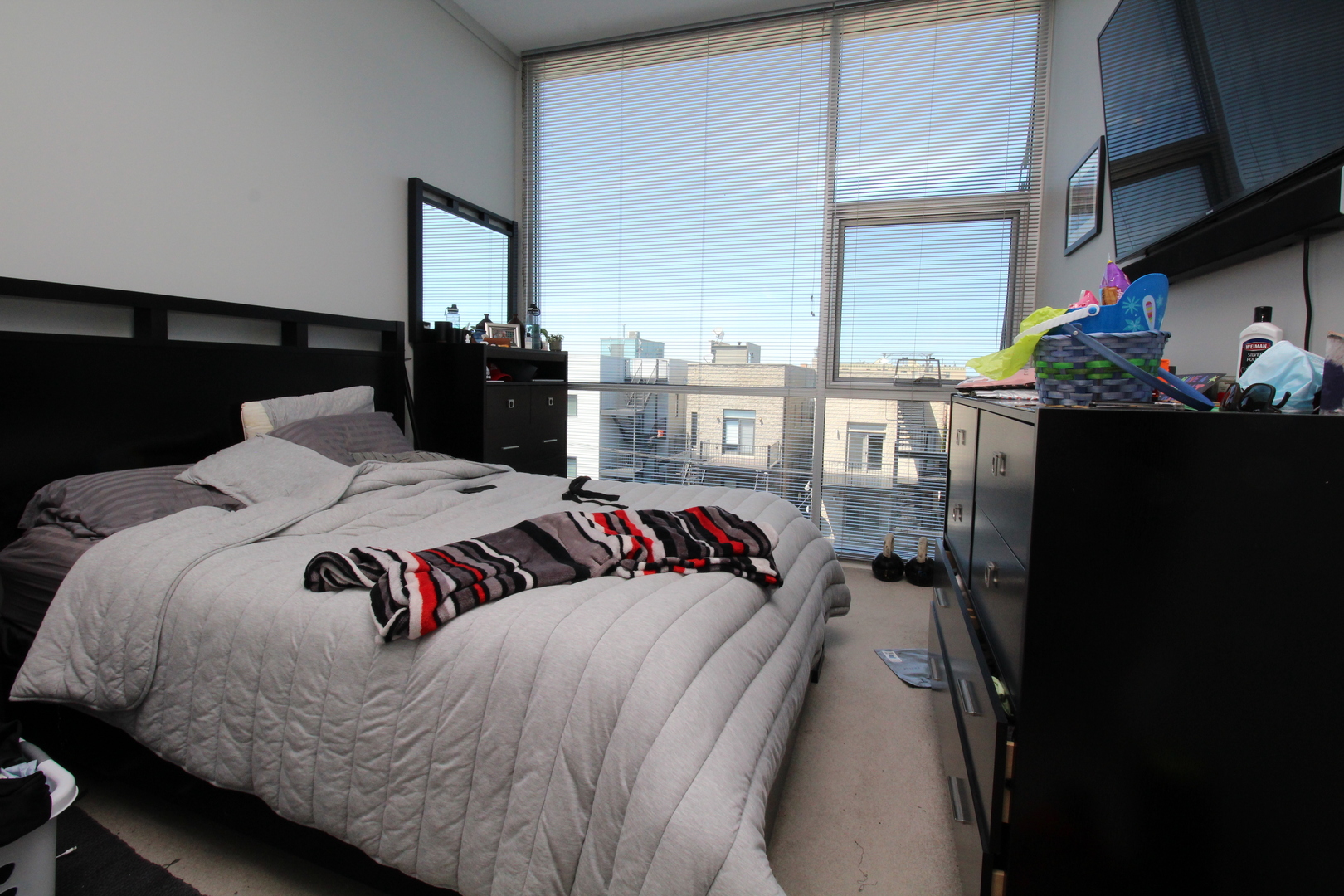 1540 W Fullerton Avenue Unit: 207