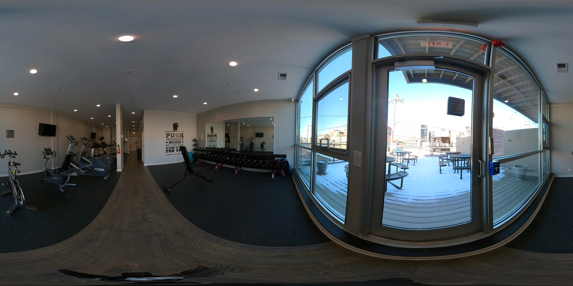 1540 W Fullerton Avenue Unit: 207