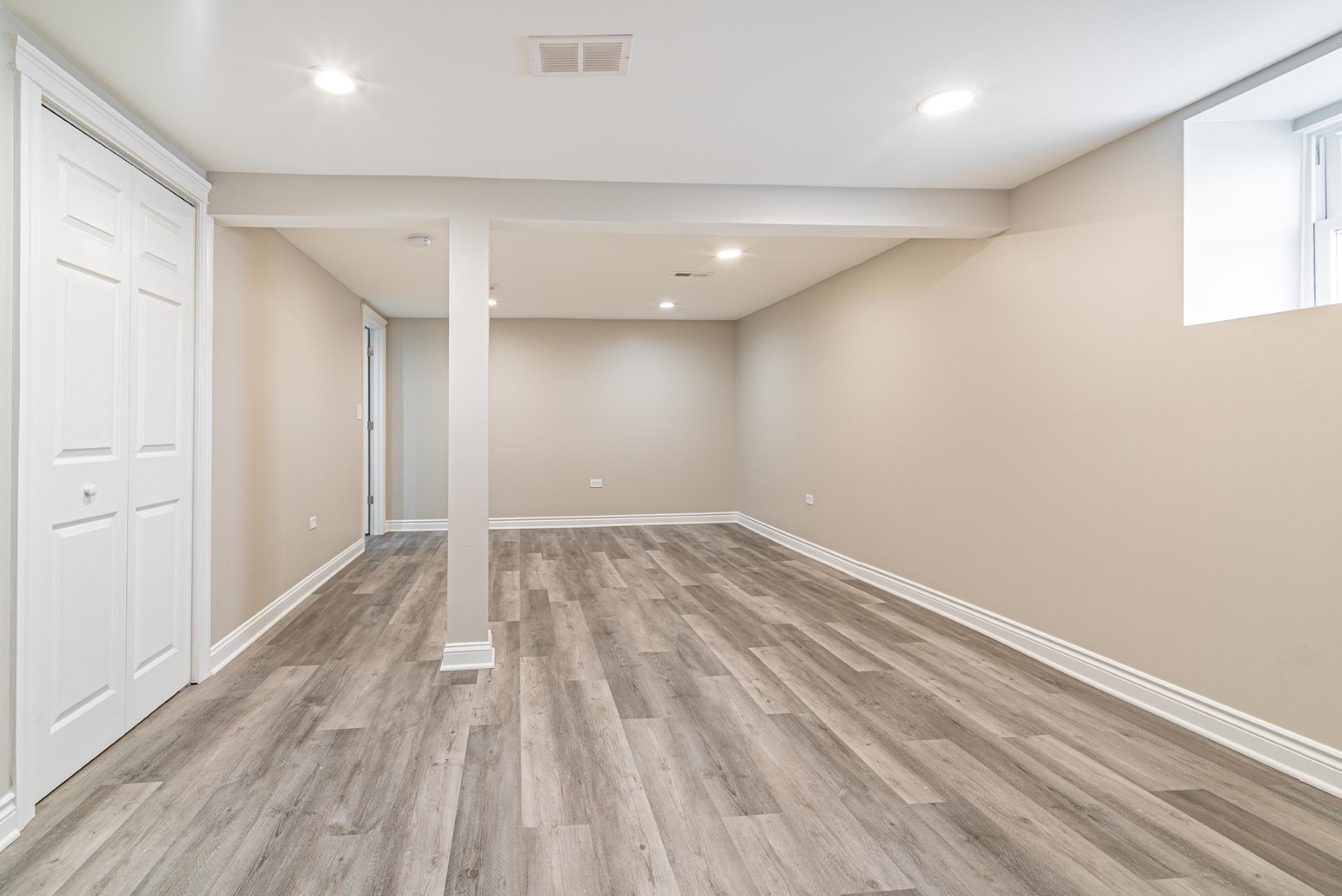 9368 S Longwood Drive