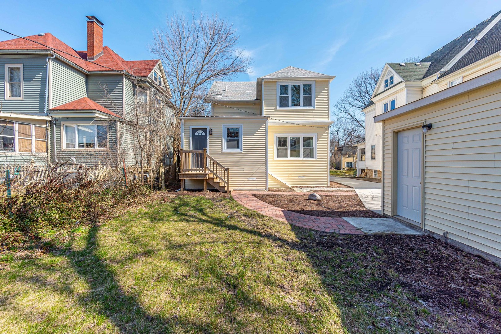 9368 S Longwood Drive