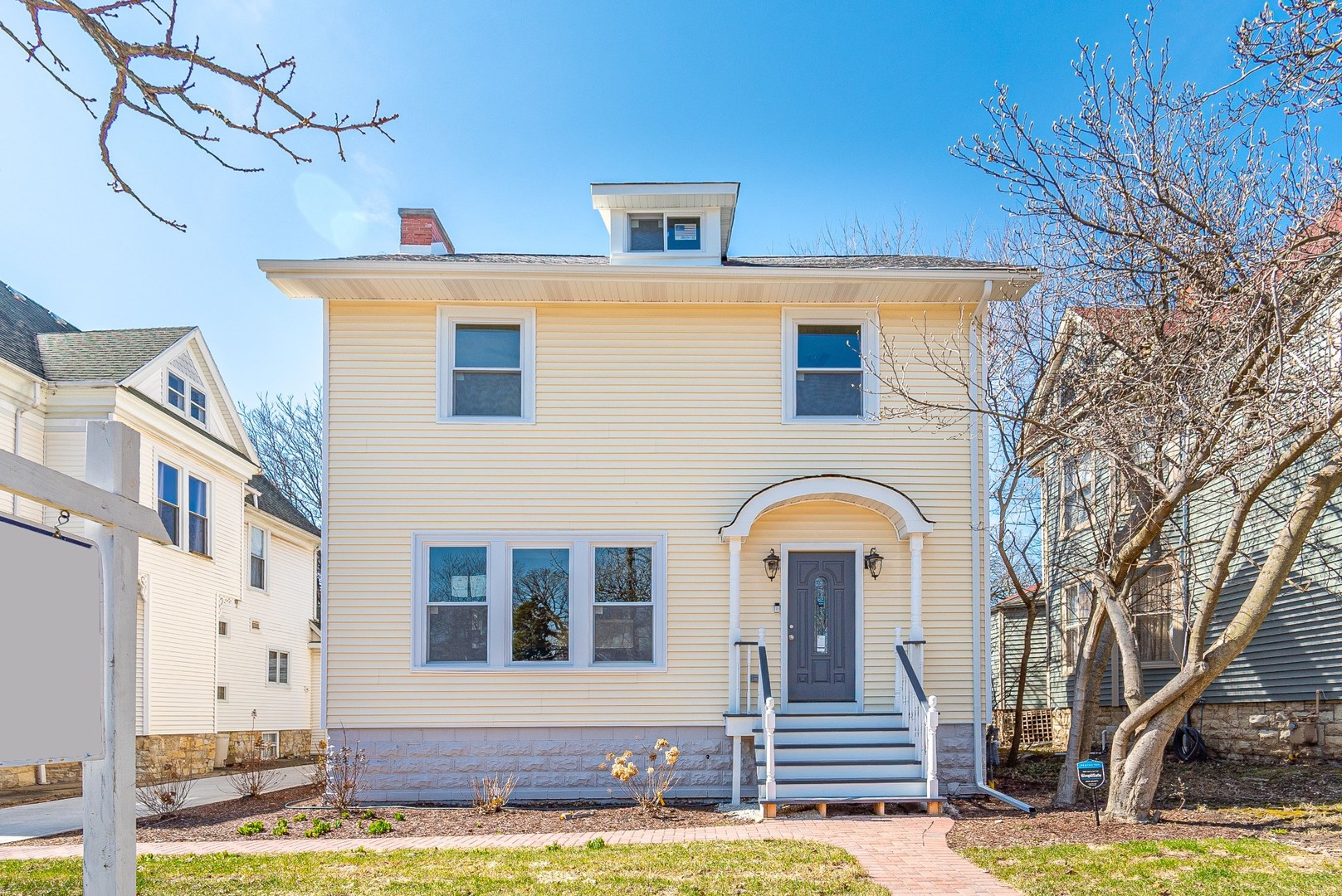 9368 S Longwood Drive