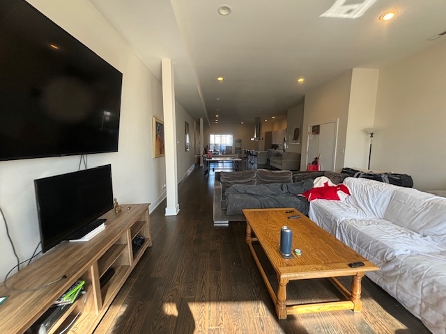 1739 N Milwaukee Avenue Unit: 2