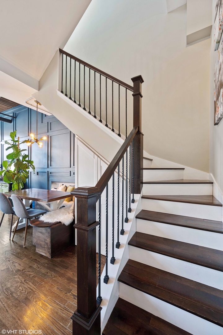 1330 W Monroe Street Unit: 409