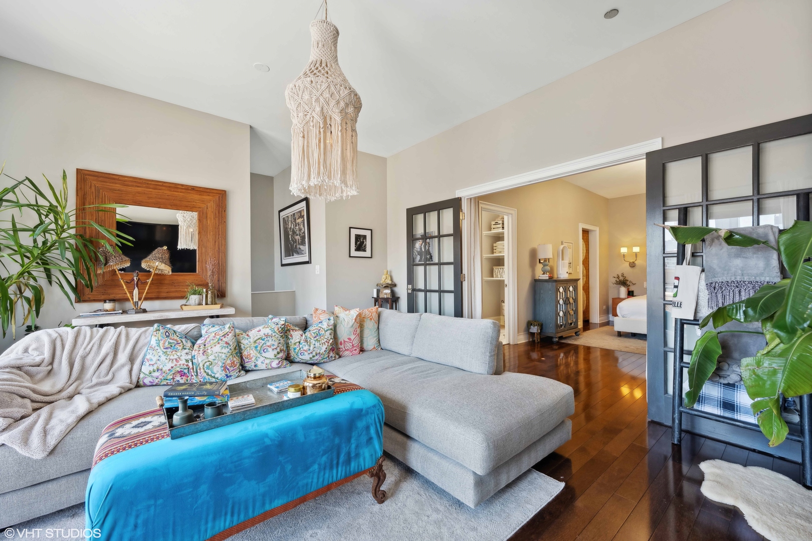 1330 W Monroe Street Unit: 409