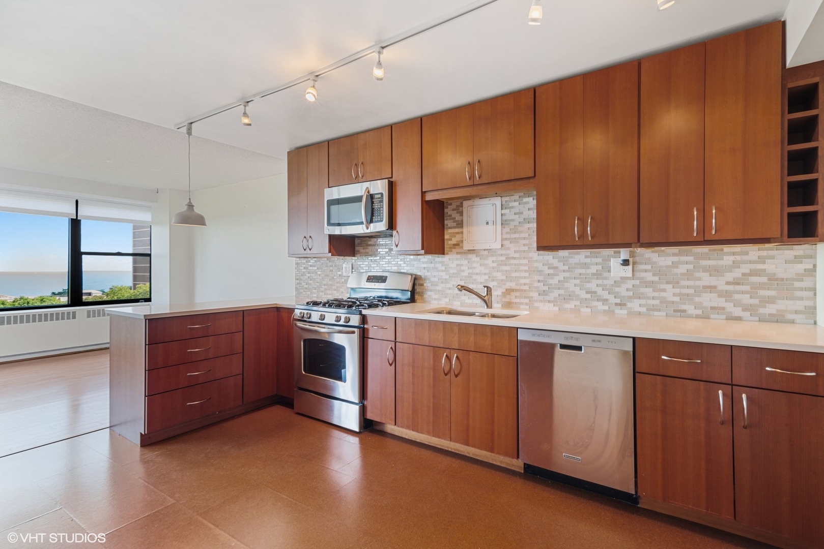 1540 N State Parkway Unit: 10C