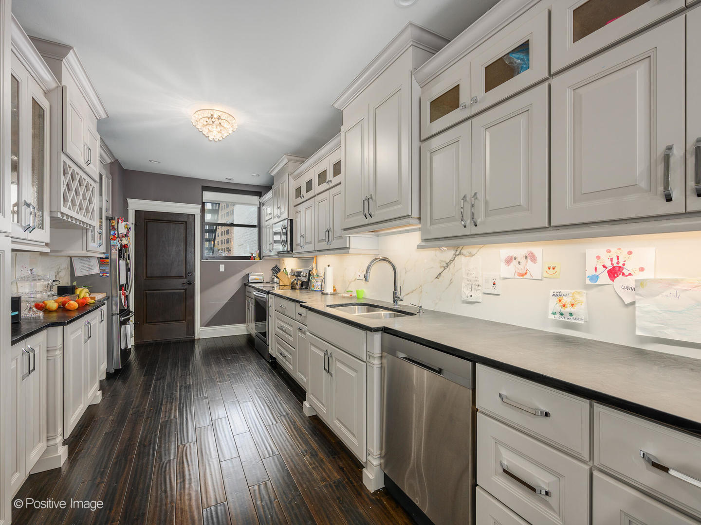 42 E ELM Street Unit: 2