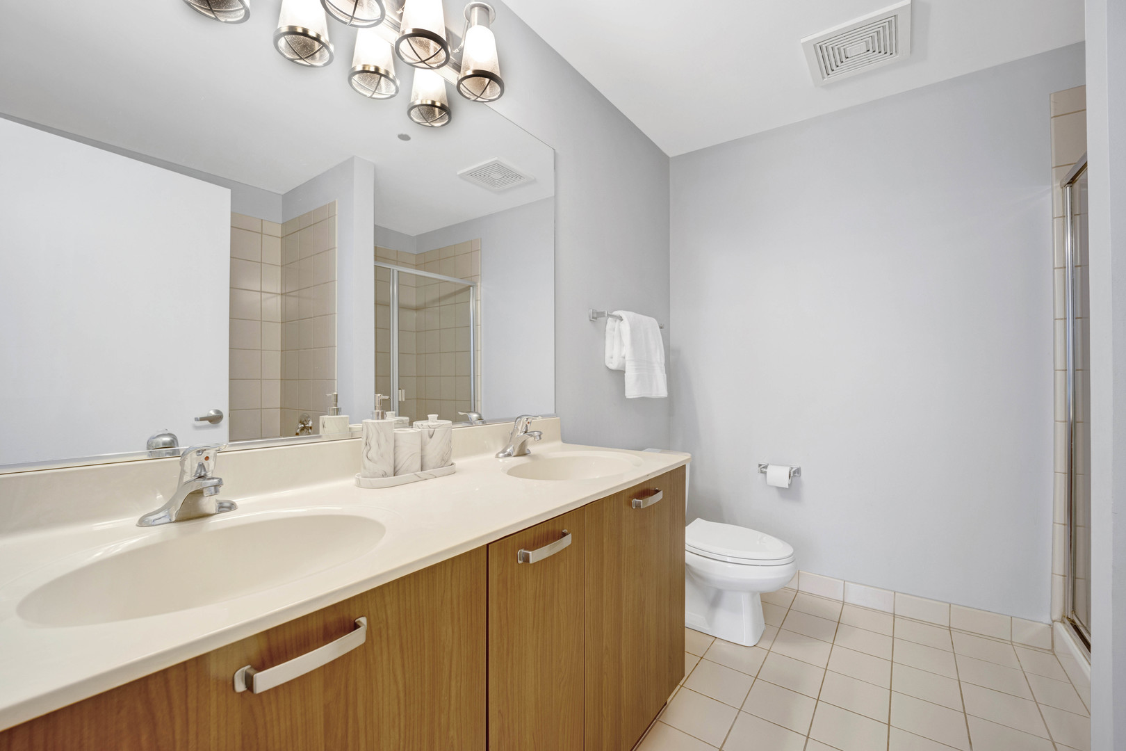 111 S MORGAN Street Unit: 411