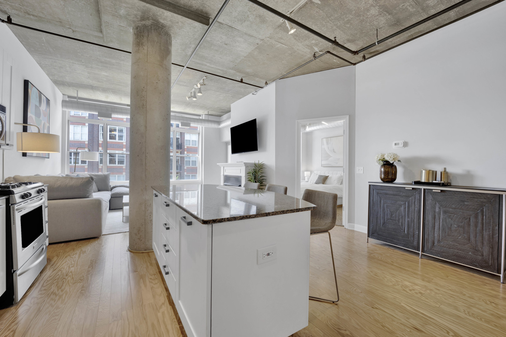111 S MORGAN Street Unit: 411