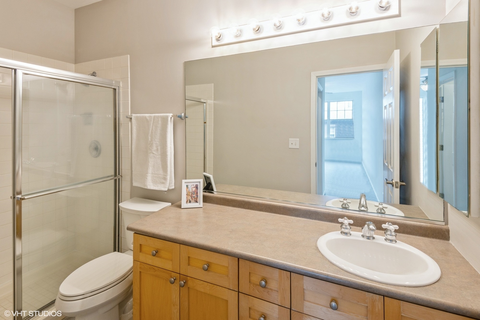 300 W Scott Street Unit: 503