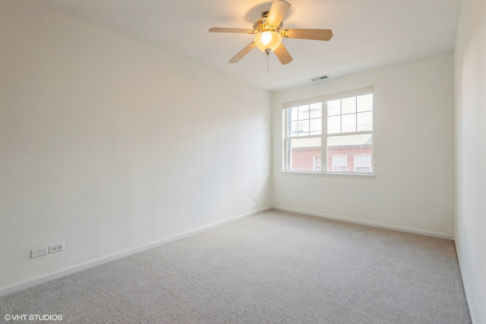 300 W Scott Street Unit: 503