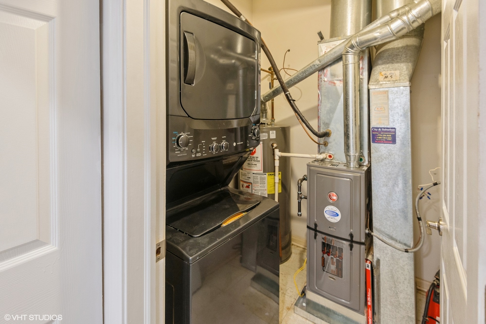 300 W Scott Street Unit: 503