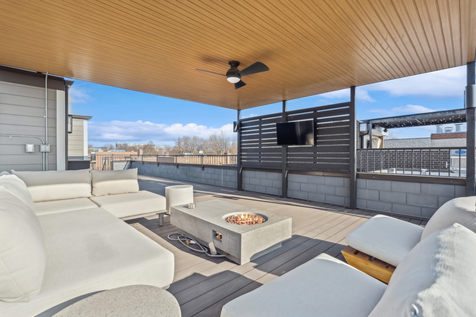 1242 W Webster Avenue Unit: B