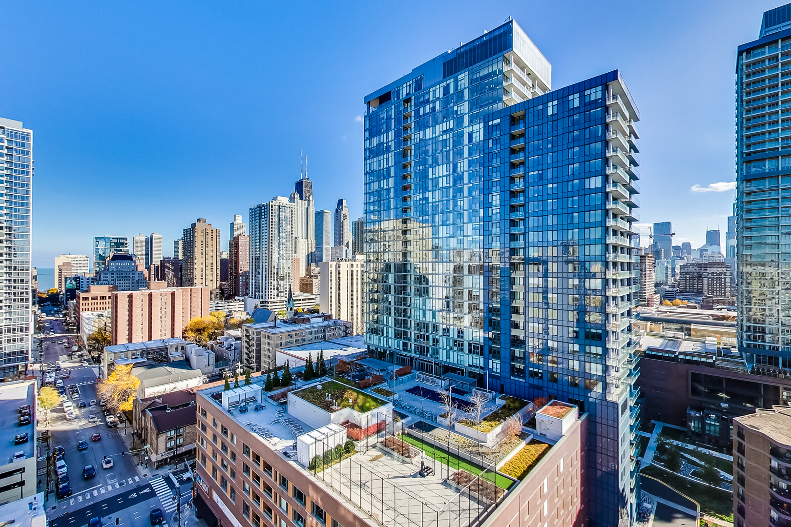 230 W Division Street Unit: 904