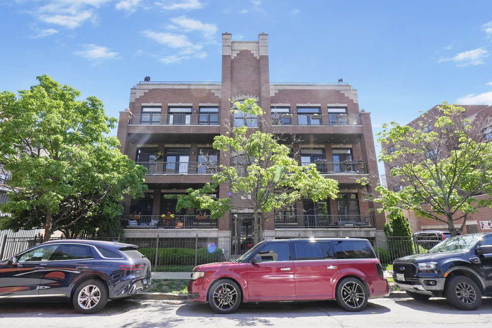 453 N May Street Unit: GS