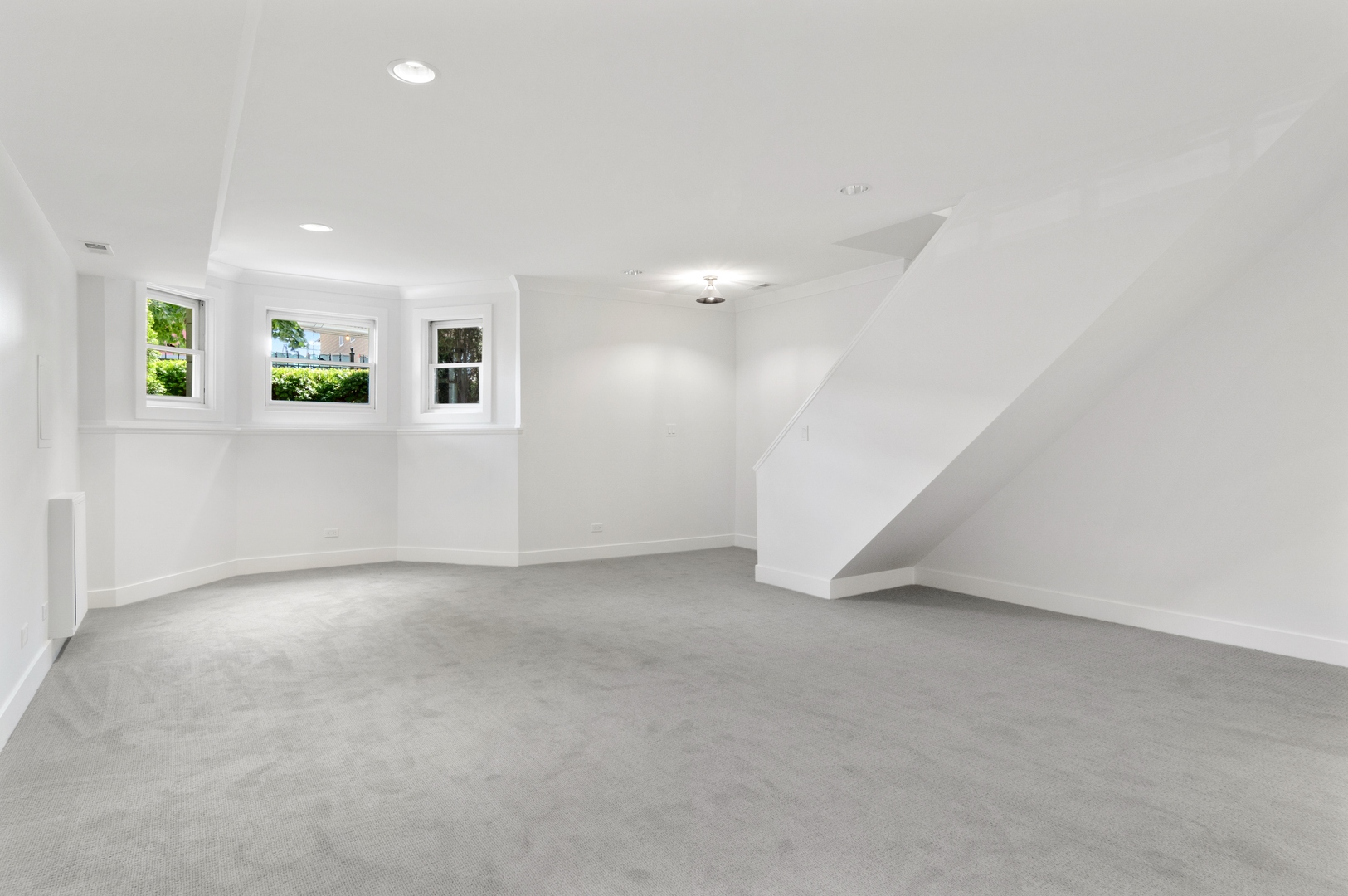 1116 W Addison Street