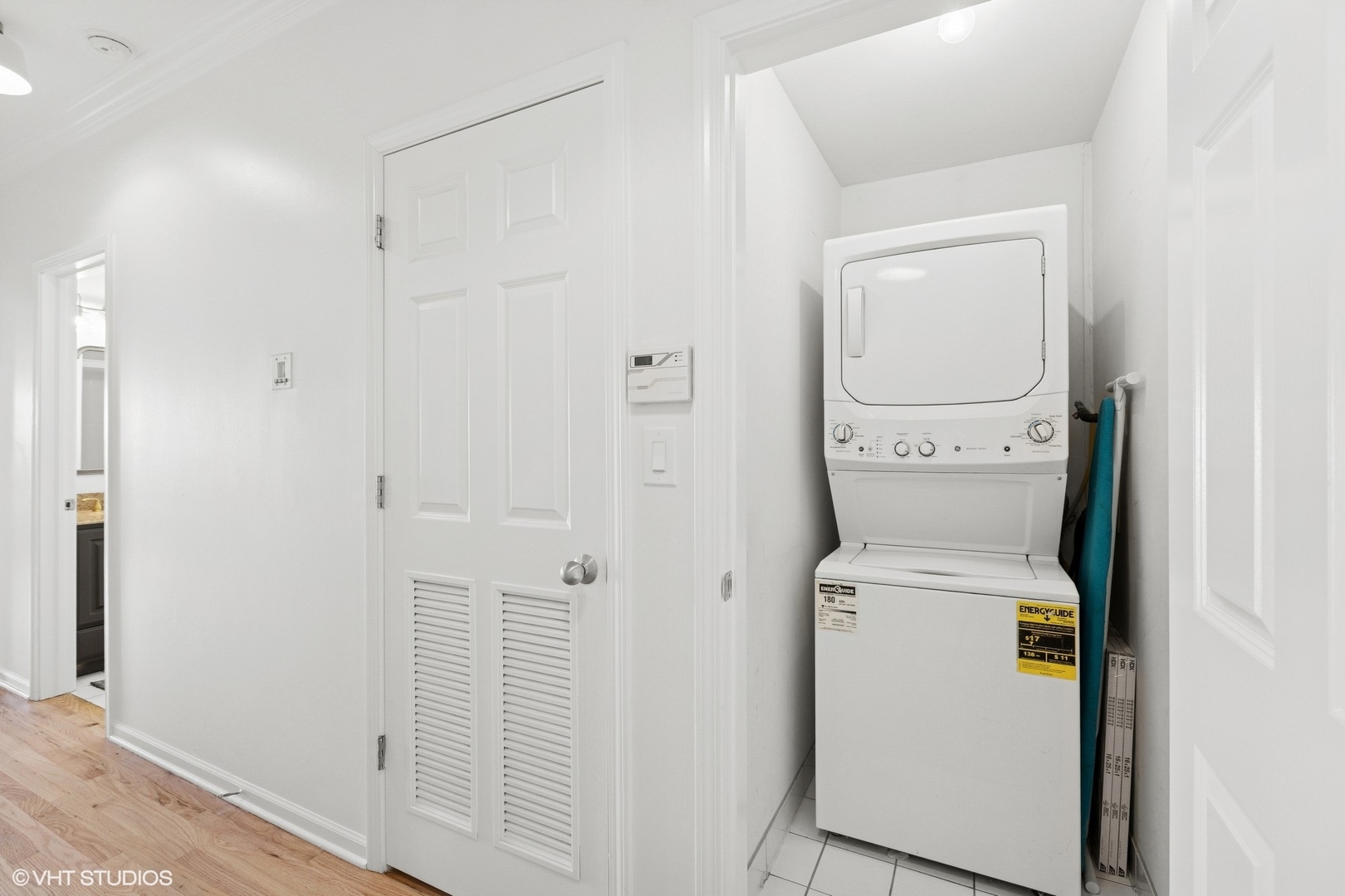3236 N Seminary Avenue Unit: 2