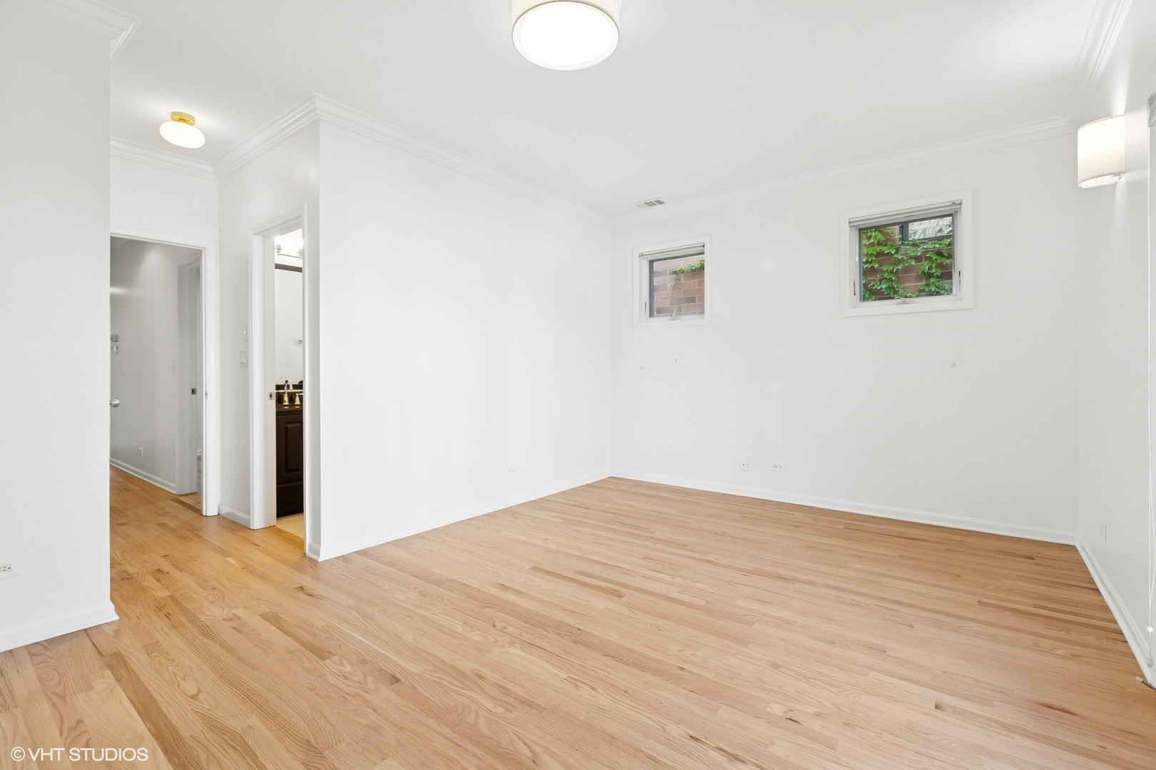3236 N Seminary Avenue Unit: 2