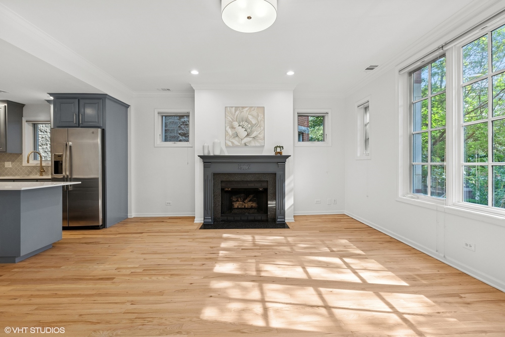 3236 N Seminary Avenue Unit: 2