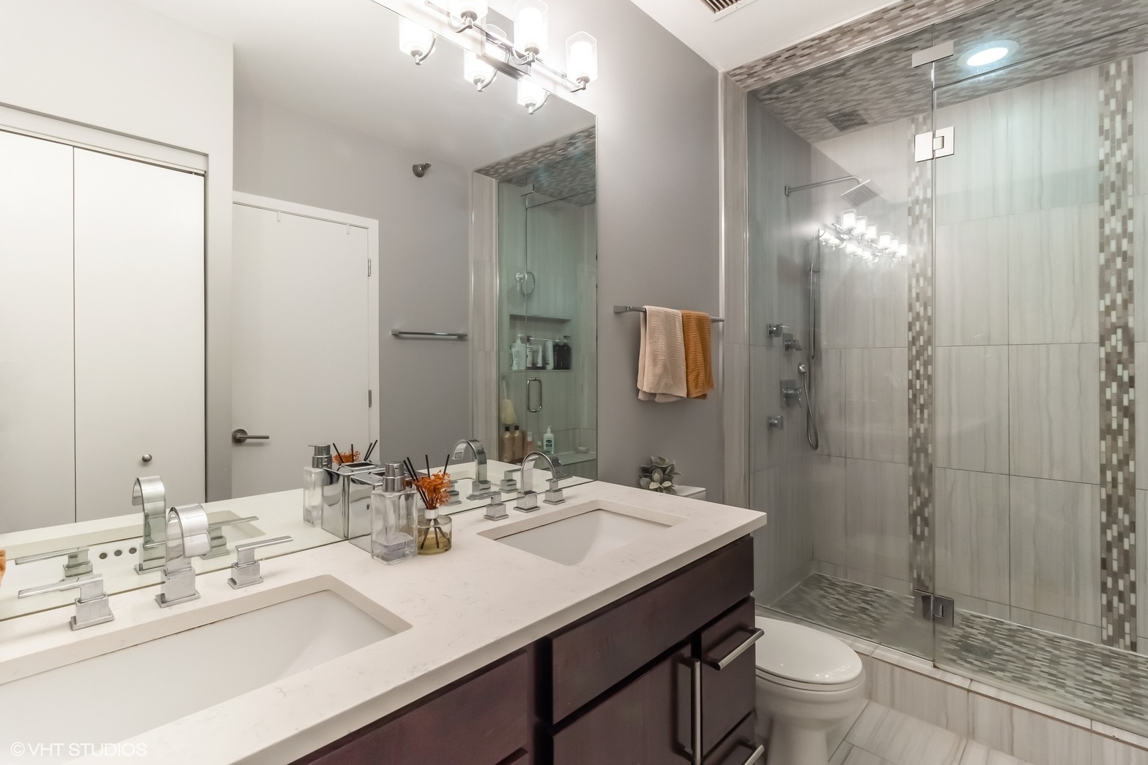 417 S Jefferson Street Unit: 104B