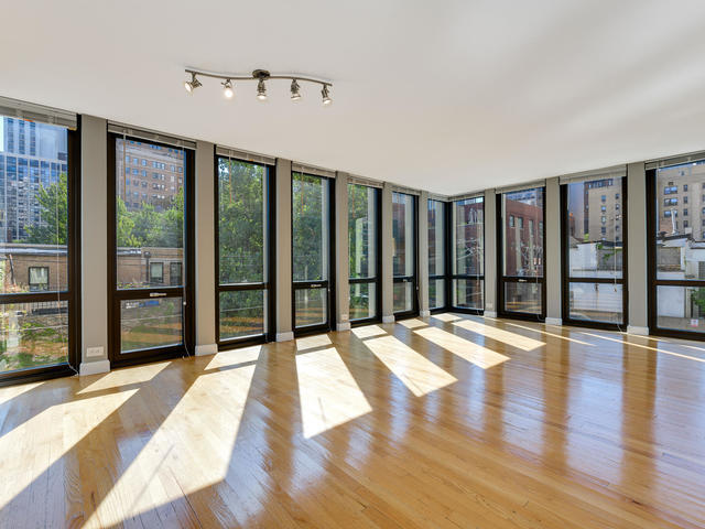 1 E Scott Street Unit: 404