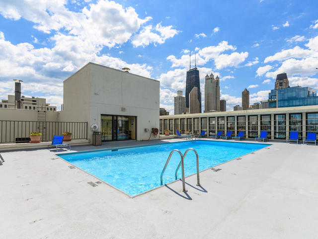 1 E Scott Street Unit: 404