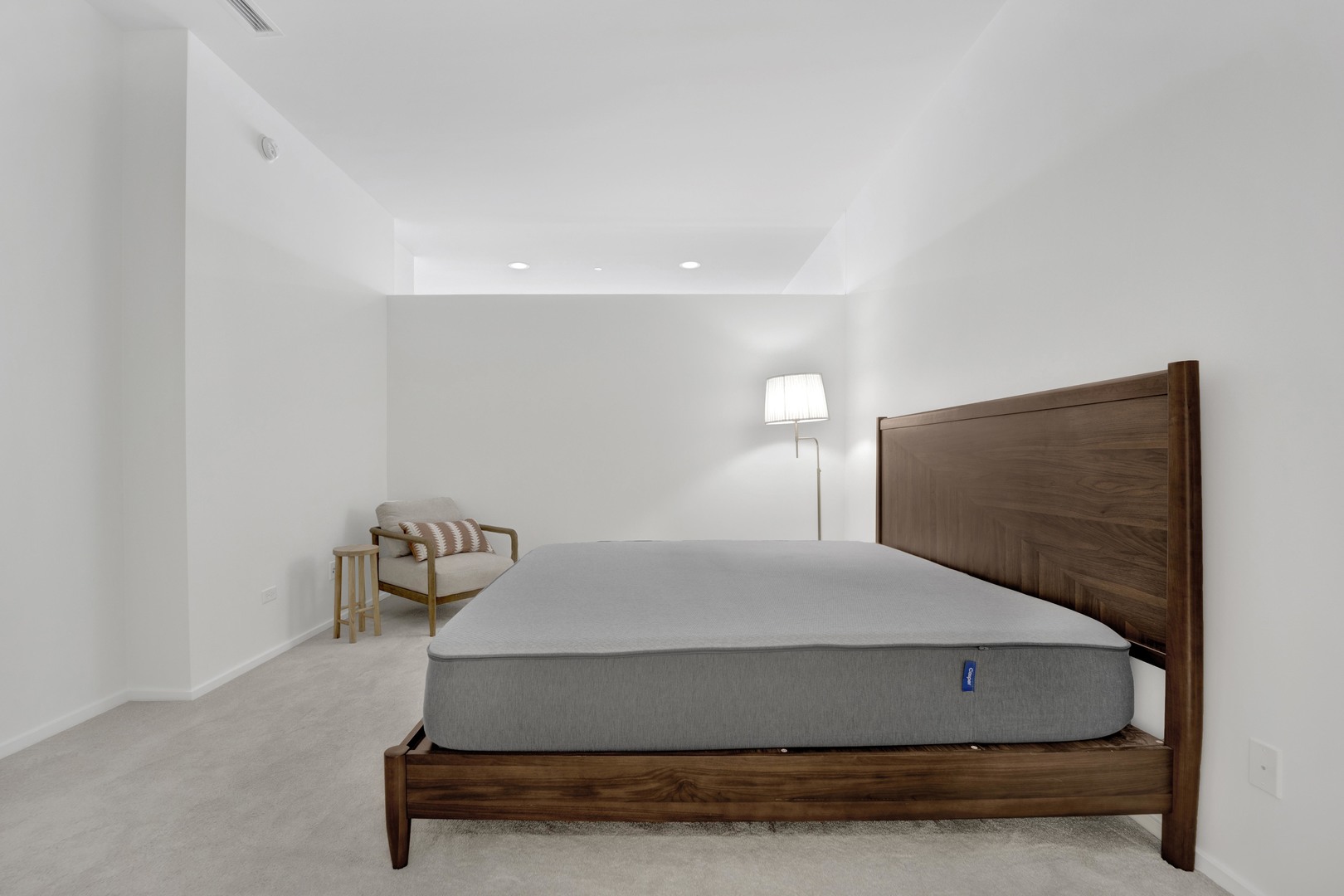 65 E MONROE Street Unit: 4203