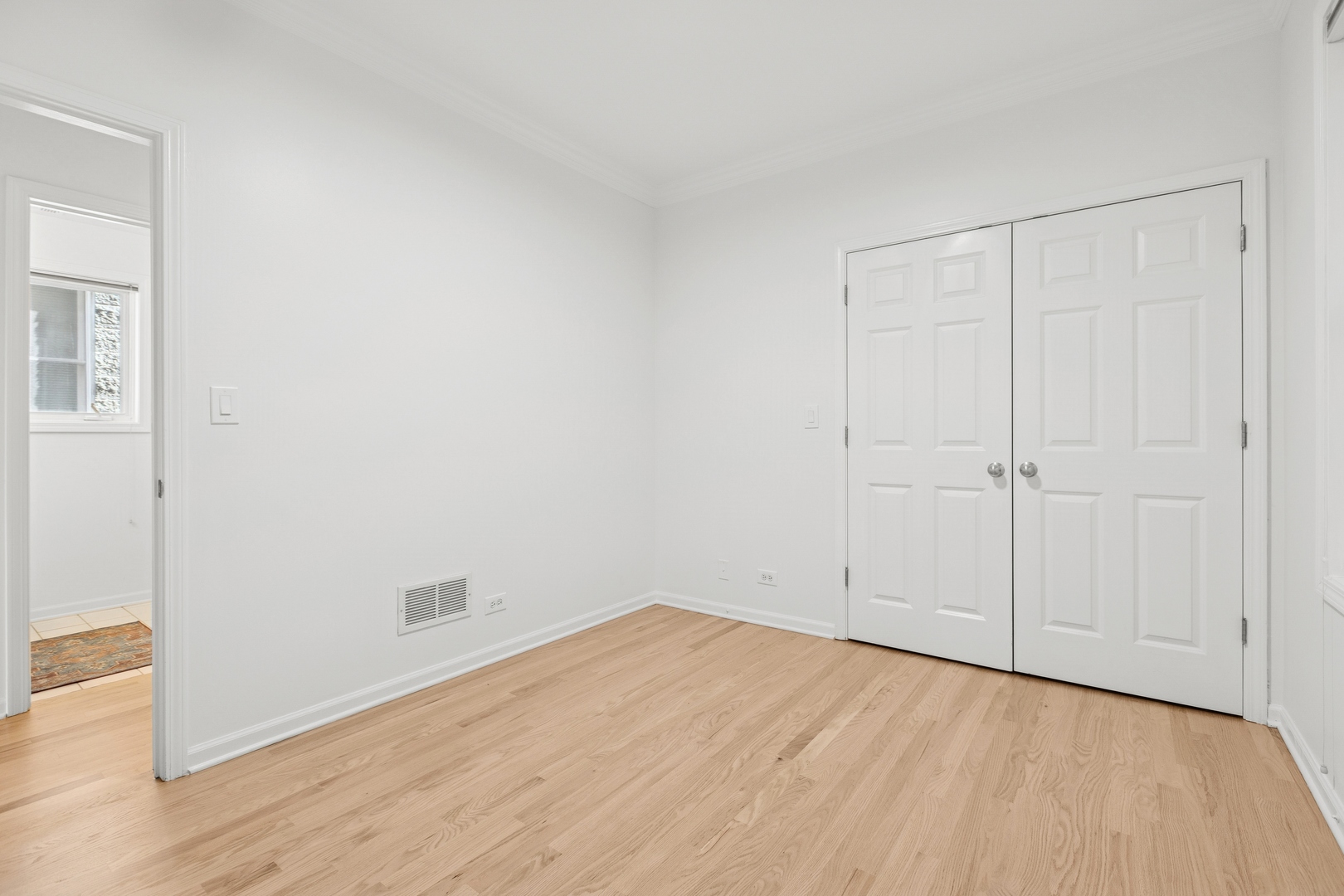 3236 N Seminary Avenue Unit: 2